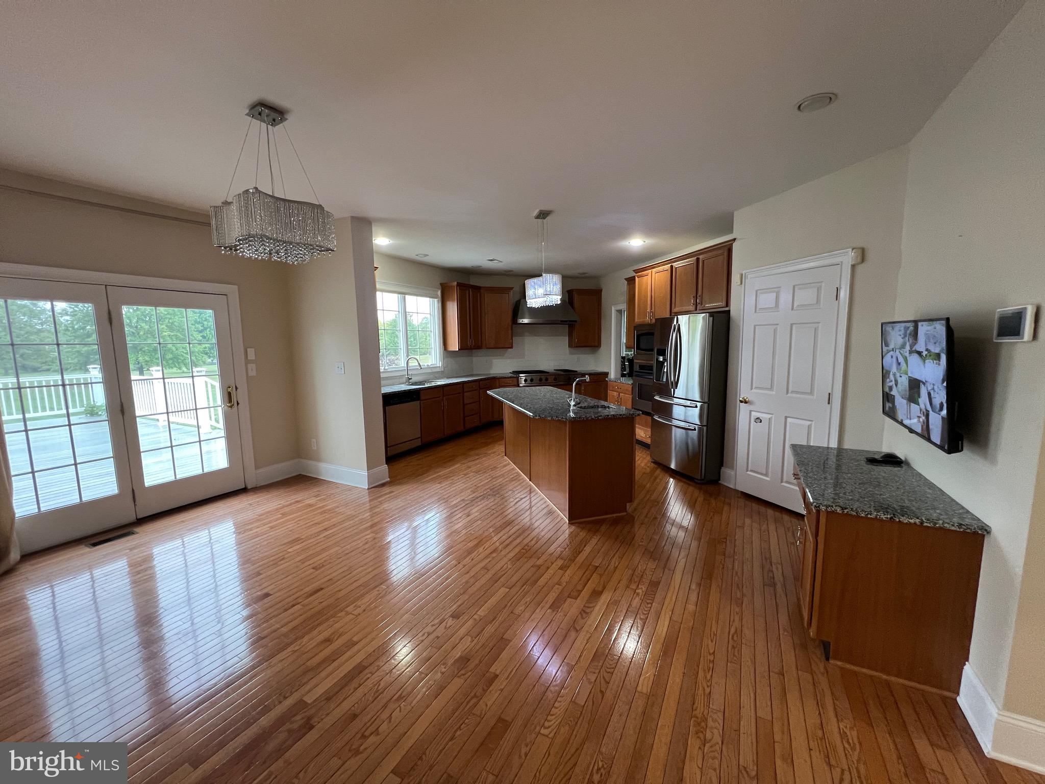 NORTHAMPTON HUNT - Residential