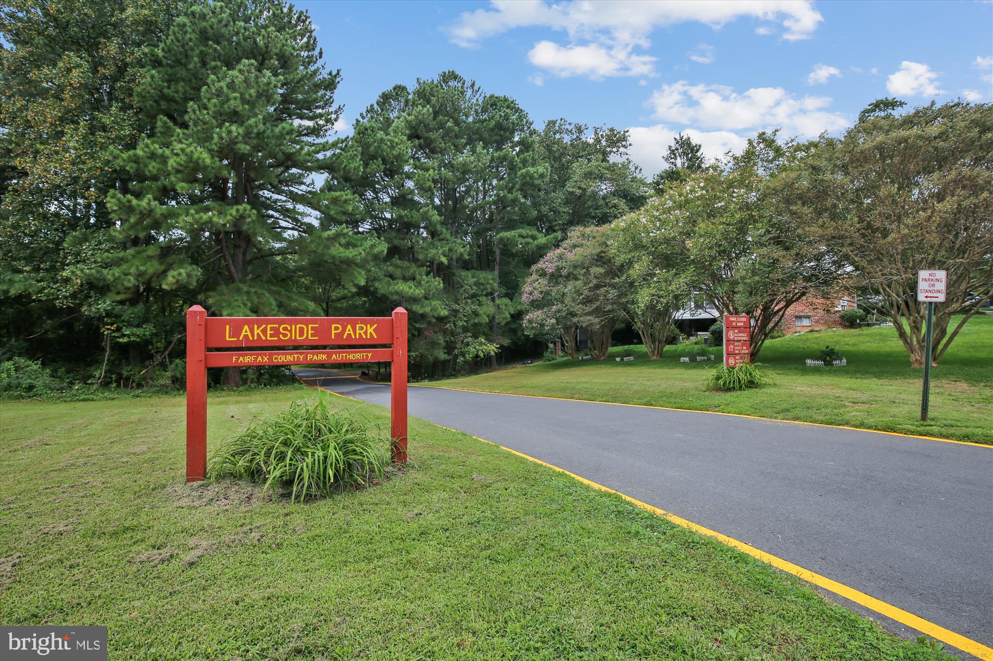 KINGS PARK WEST - Residential Lease