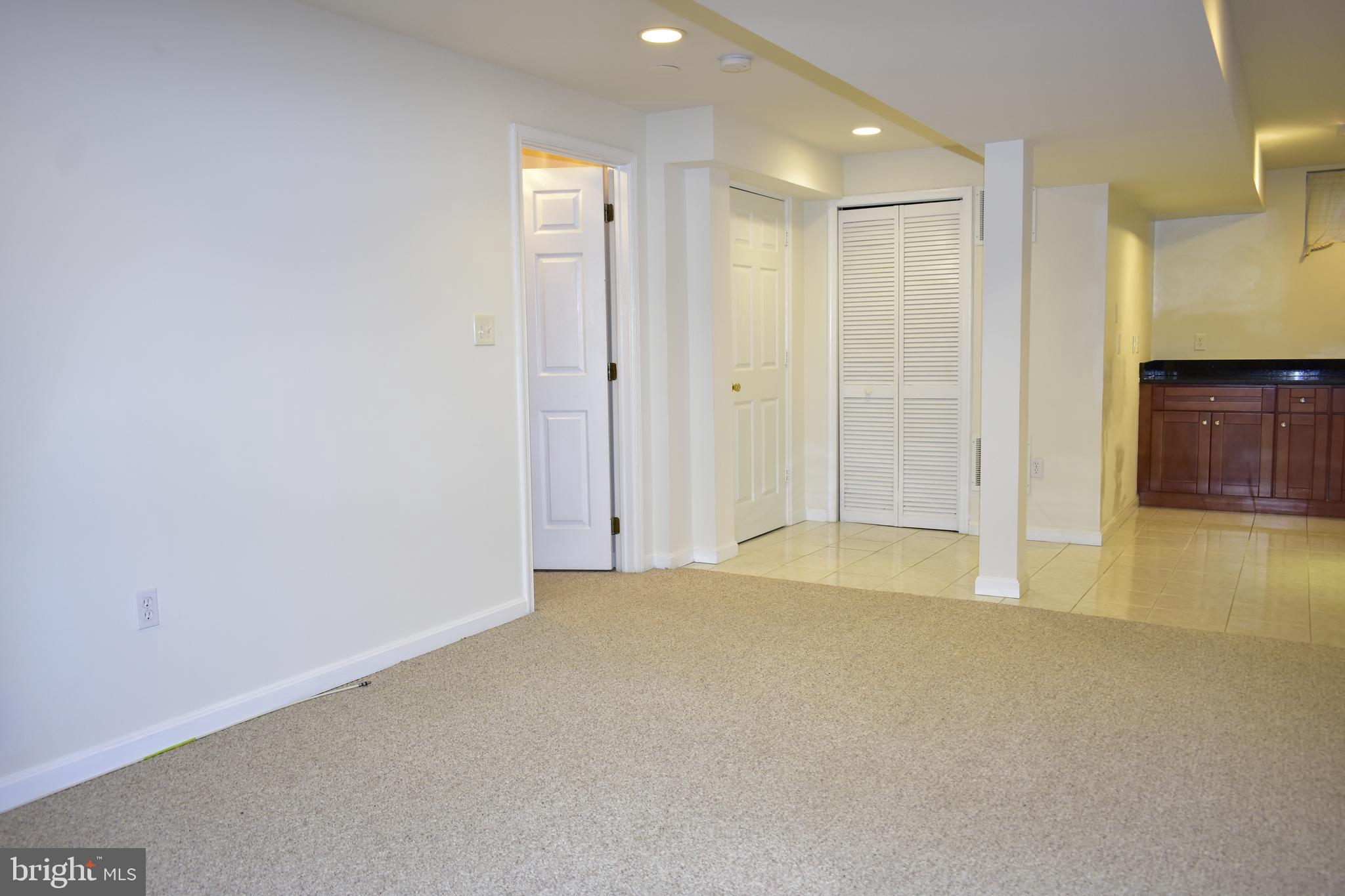 WOODLANDS OF FAIR LAKES - Residential