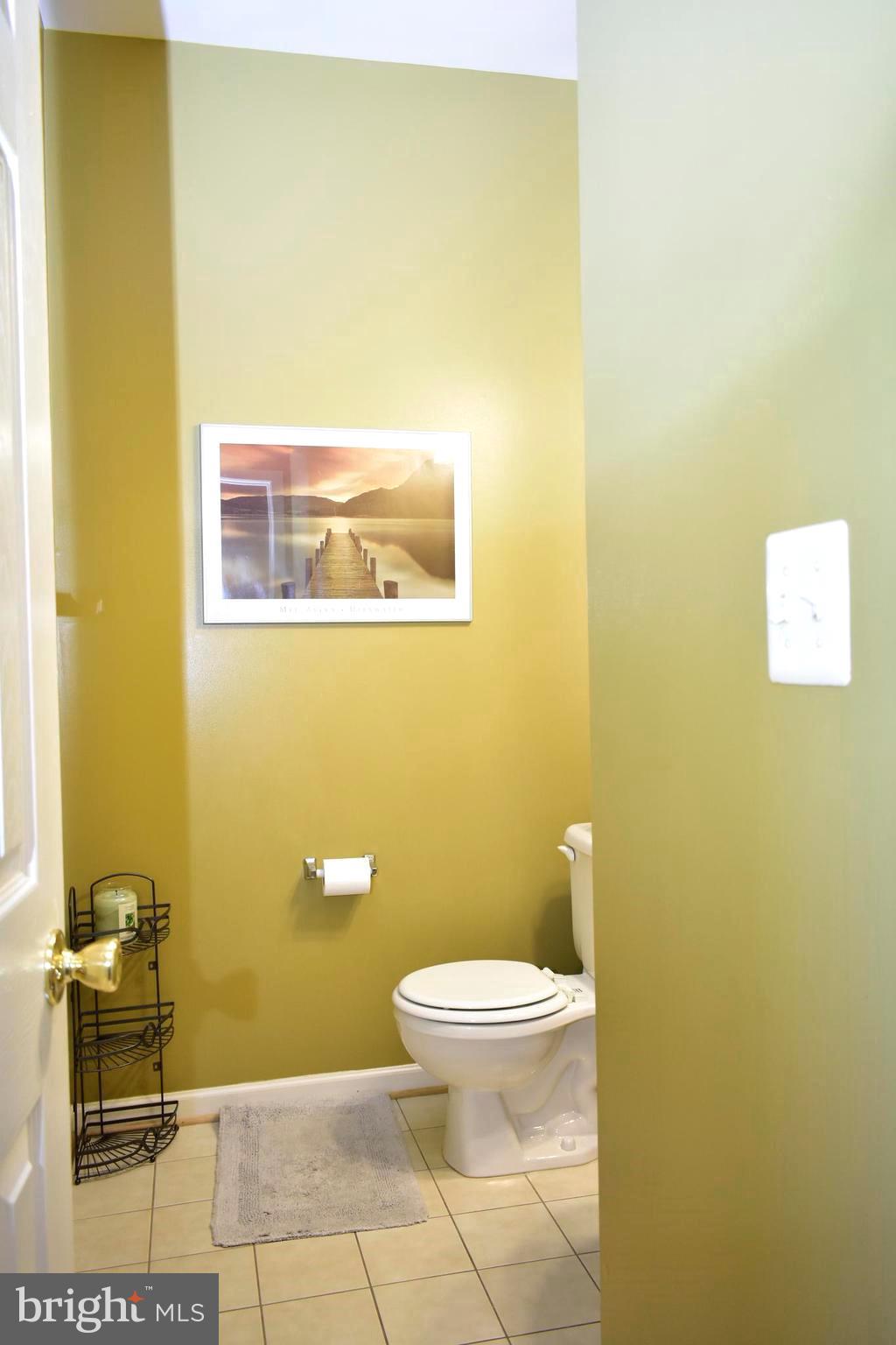 WOODLANDS OF FAIR LAKES - Residential