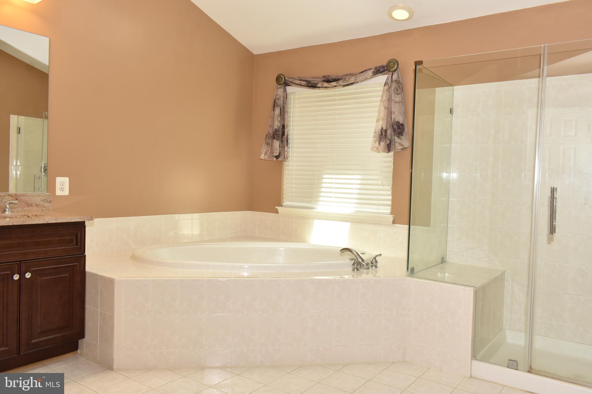 WOODLANDS OF FAIR LAKES - Residential