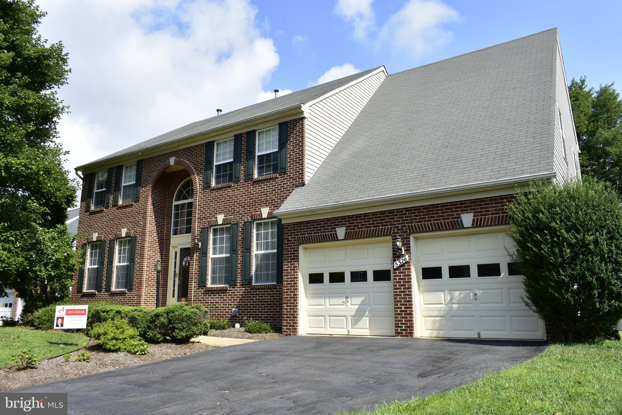 WOODLANDS OF FAIR LAKES - Residential