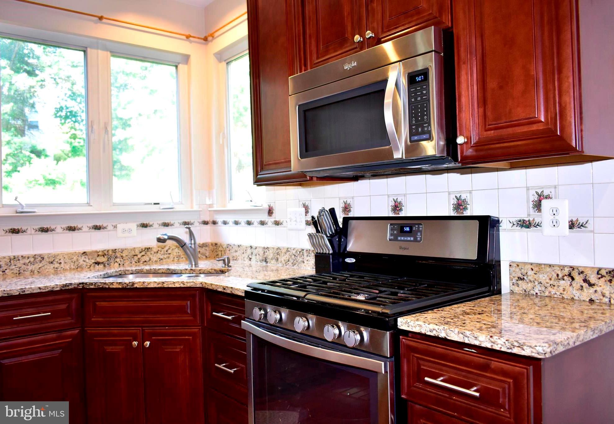 WOODLANDS OF FAIR LAKES - Residential