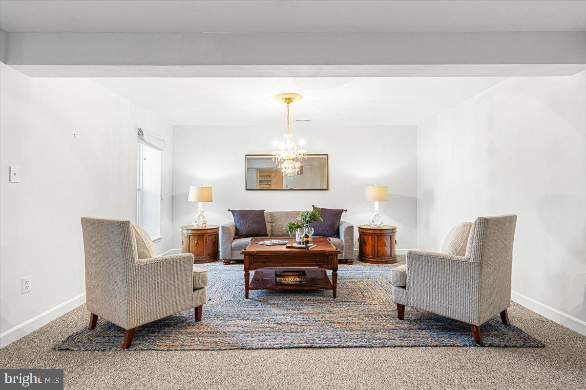 VILLAGES OF URBANA - Residential