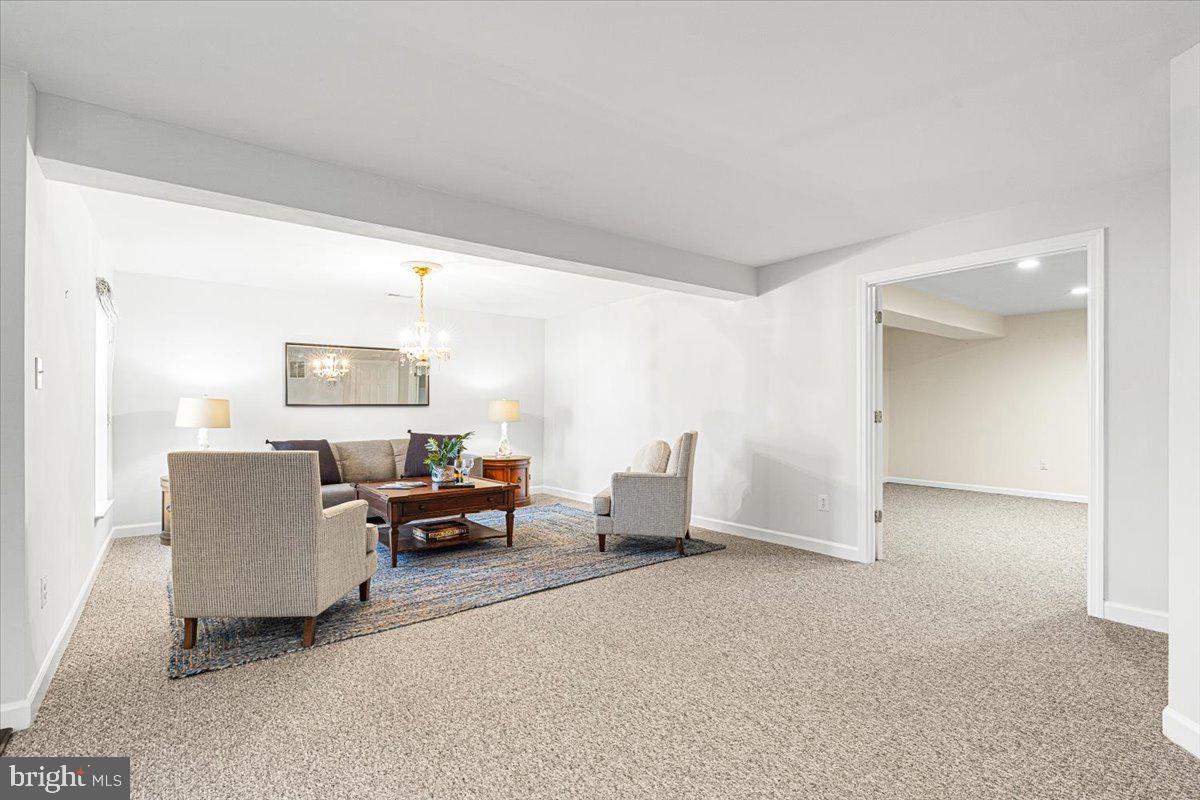 VILLAGES OF URBANA - Residential