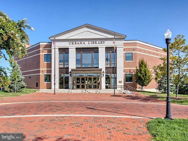 VILLAGES OF URBANA - Residential