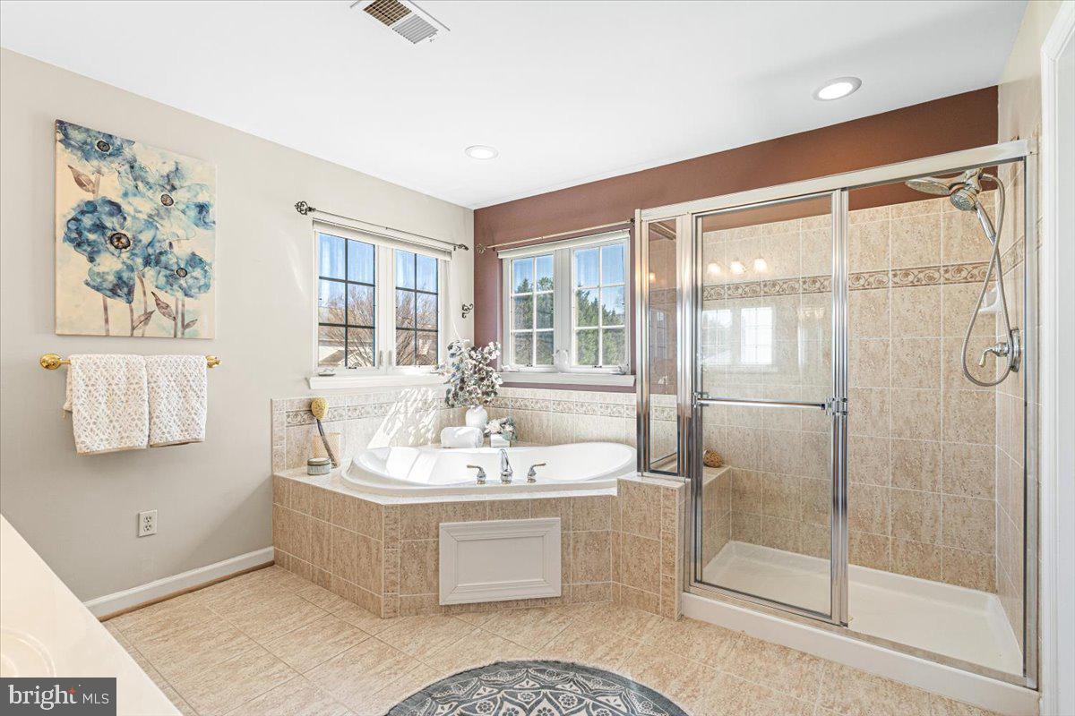 VILLAGES OF URBANA - Residential