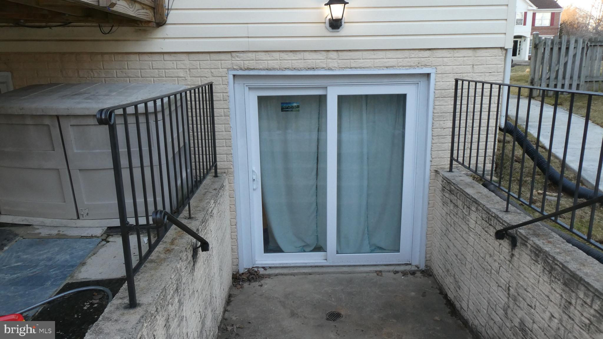 BRIDLEWOOD - Residential Lease