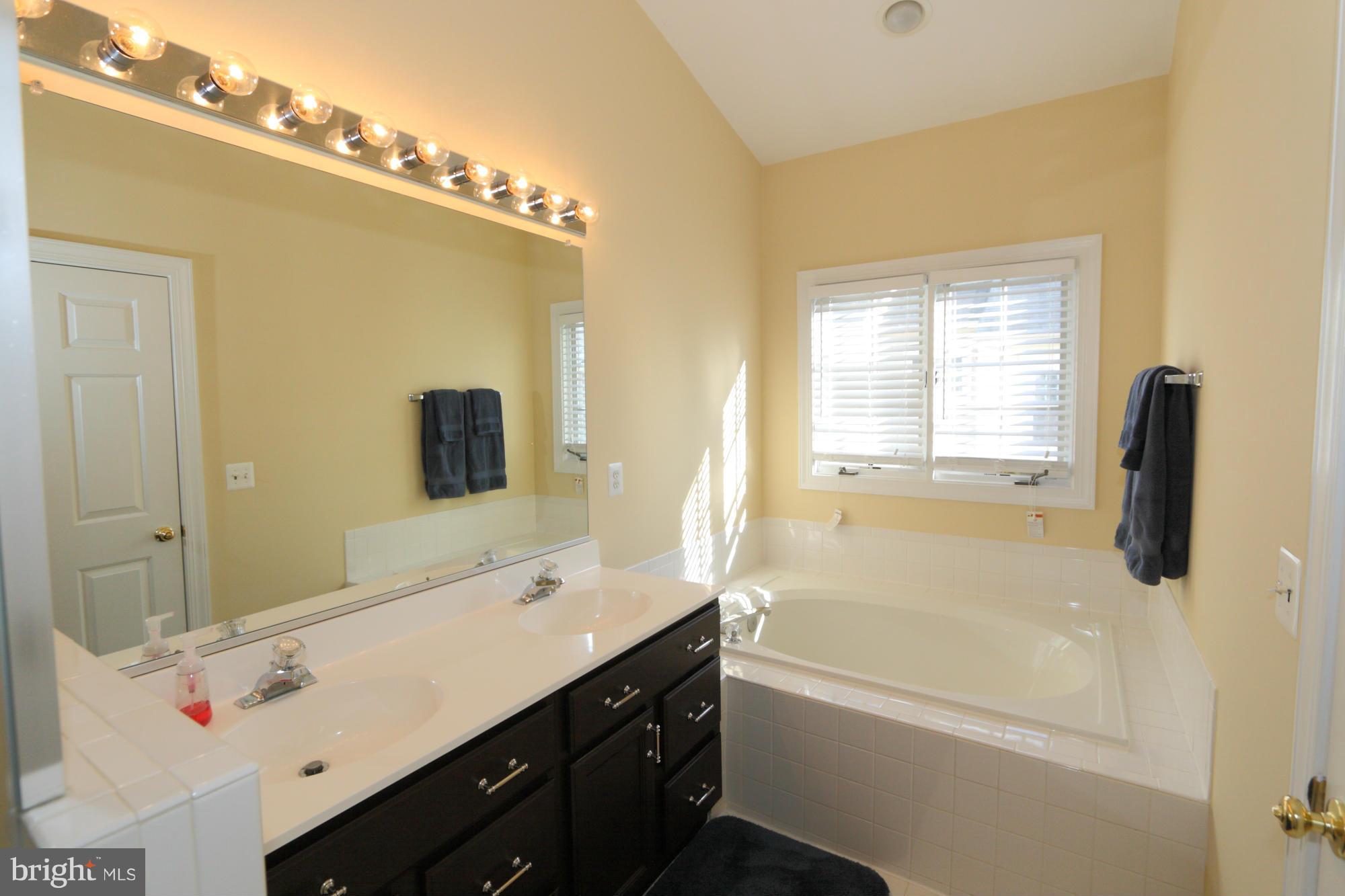 CARR AT CEDAR LAKES - Residential