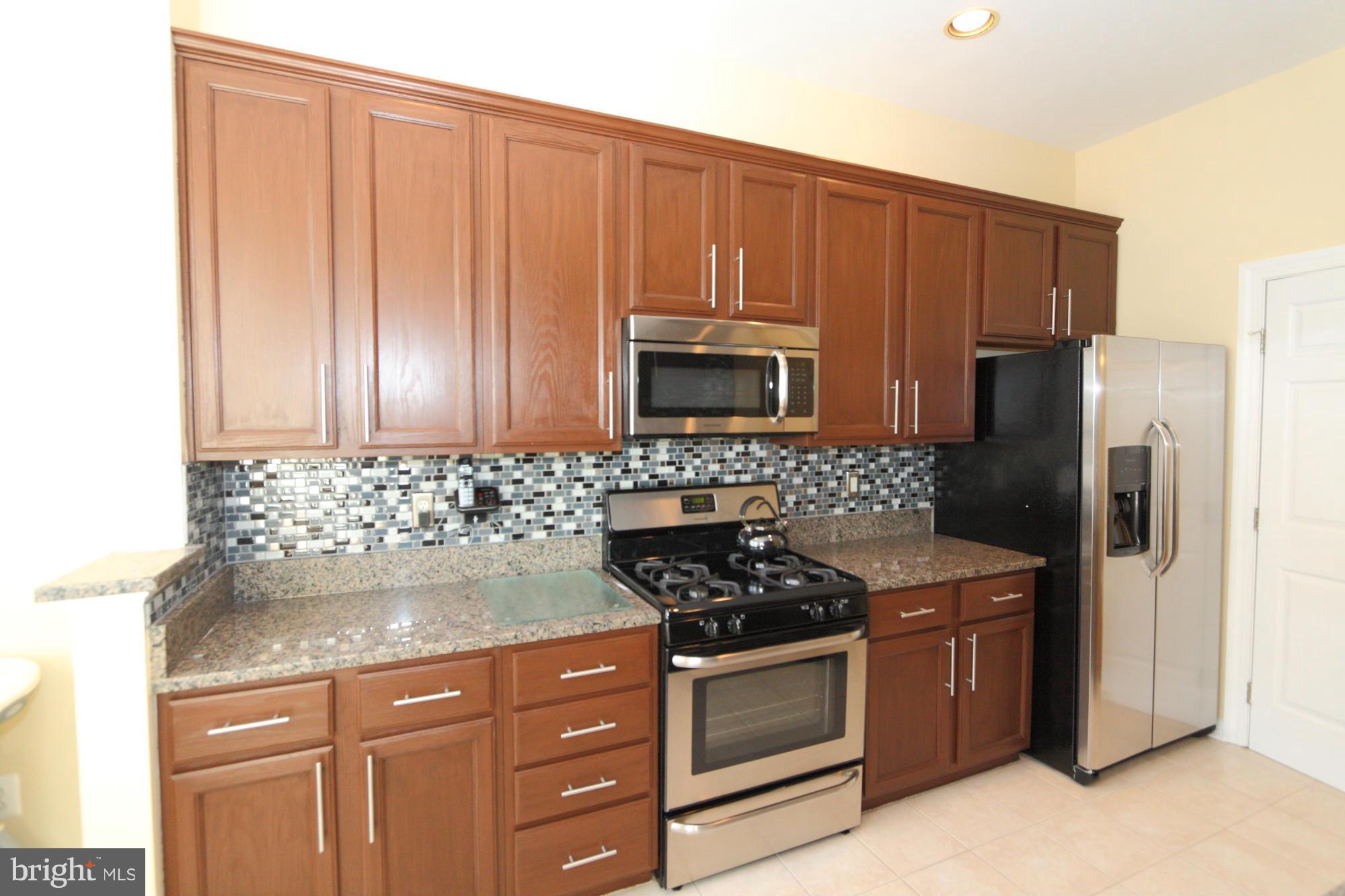 CARR AT CEDAR LAKES - Residential