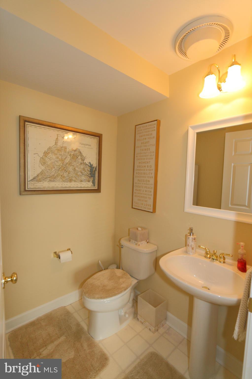 CARR AT CEDAR LAKES - Residential