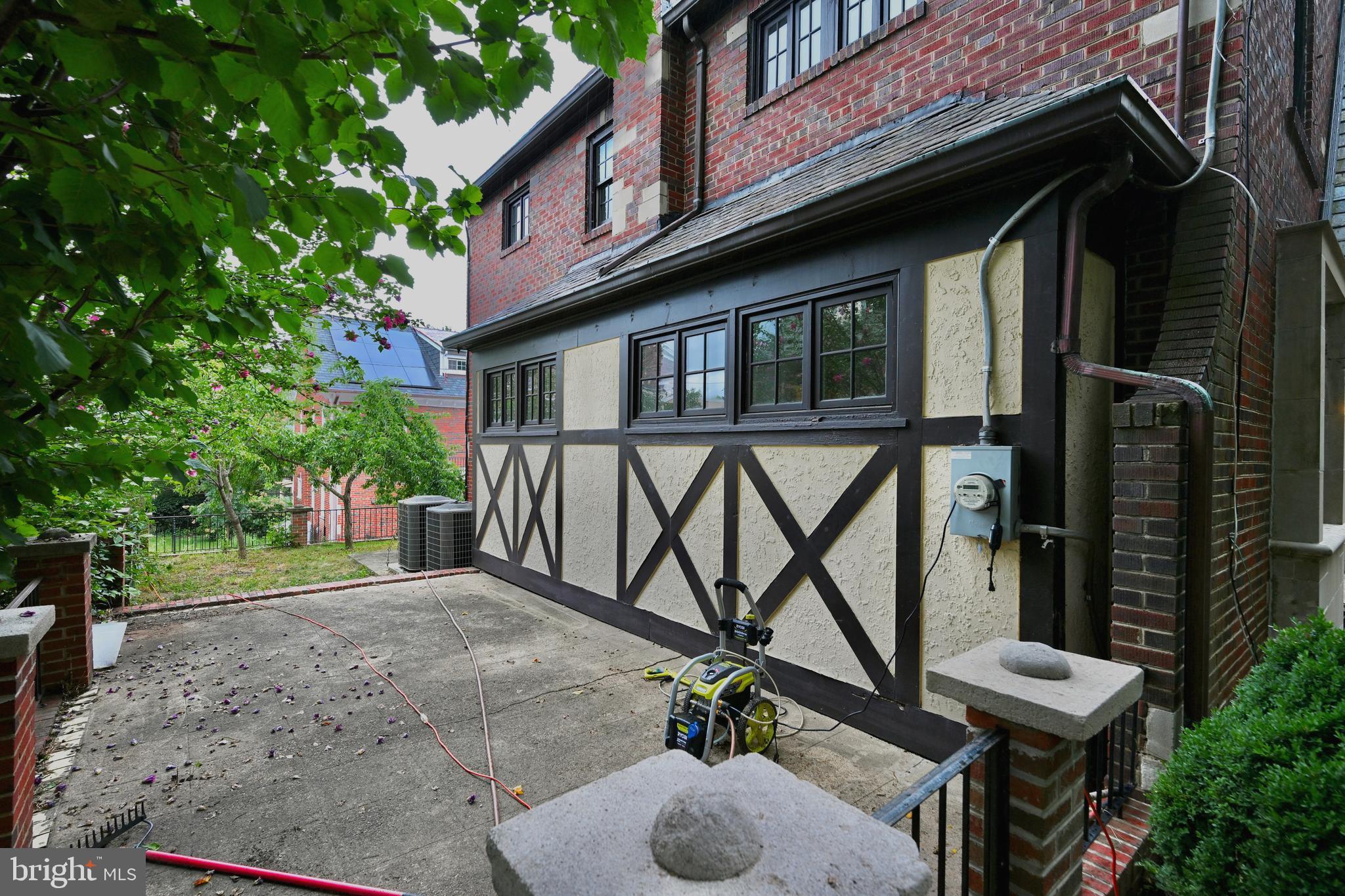 4705 COLORADO AVENUE NW