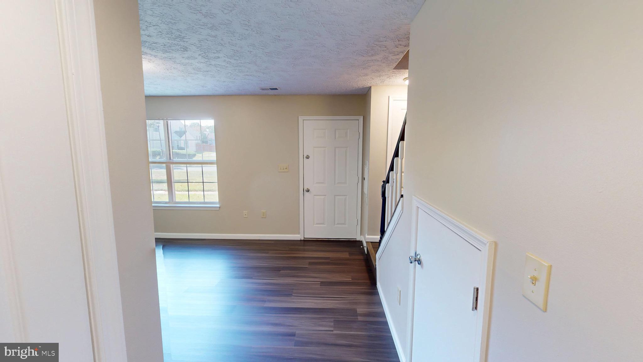 ST CHARLES SUB - HAMPSHIRE - Residential