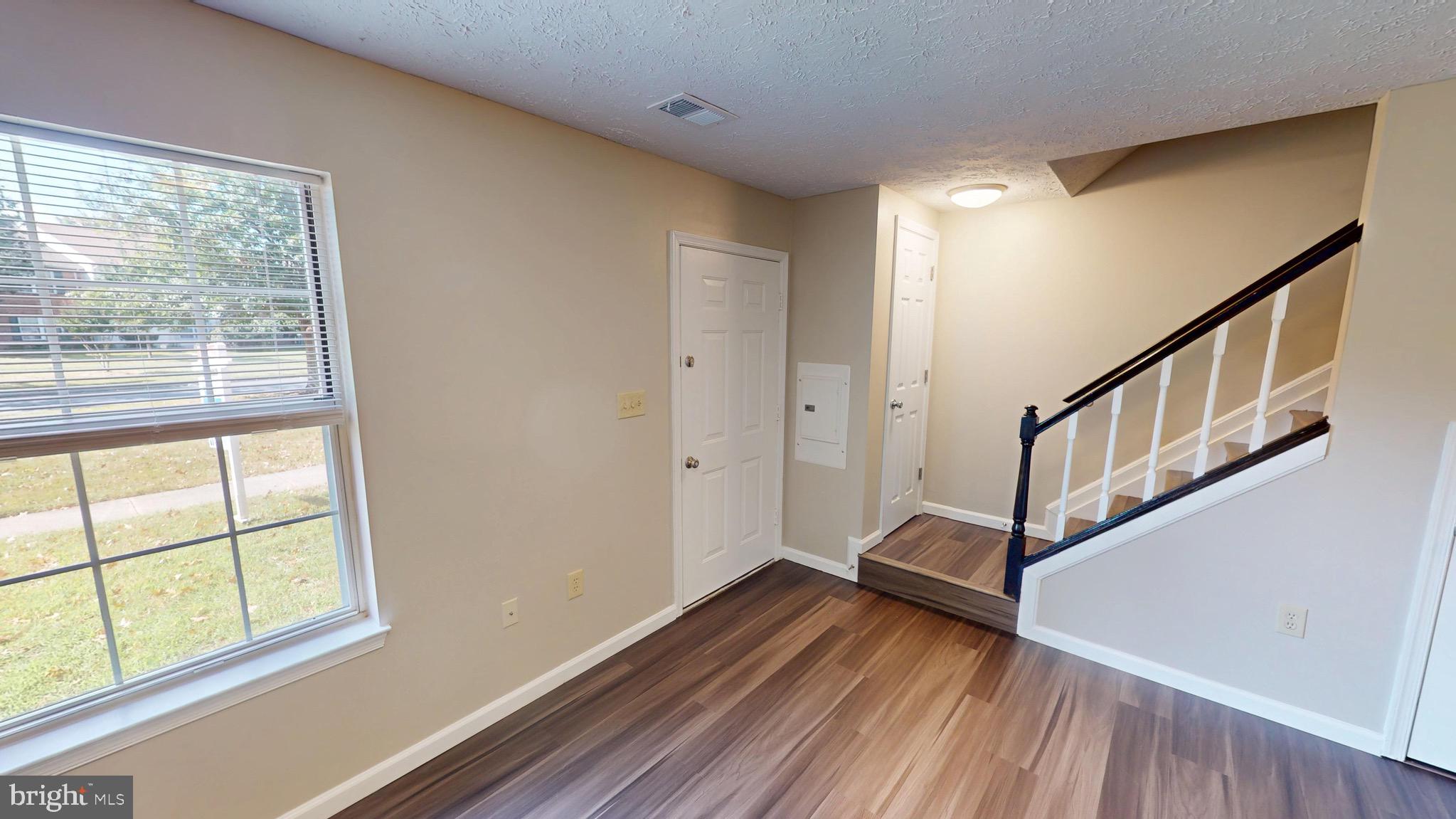 ST CHARLES SUB - HAMPSHIRE - Residential