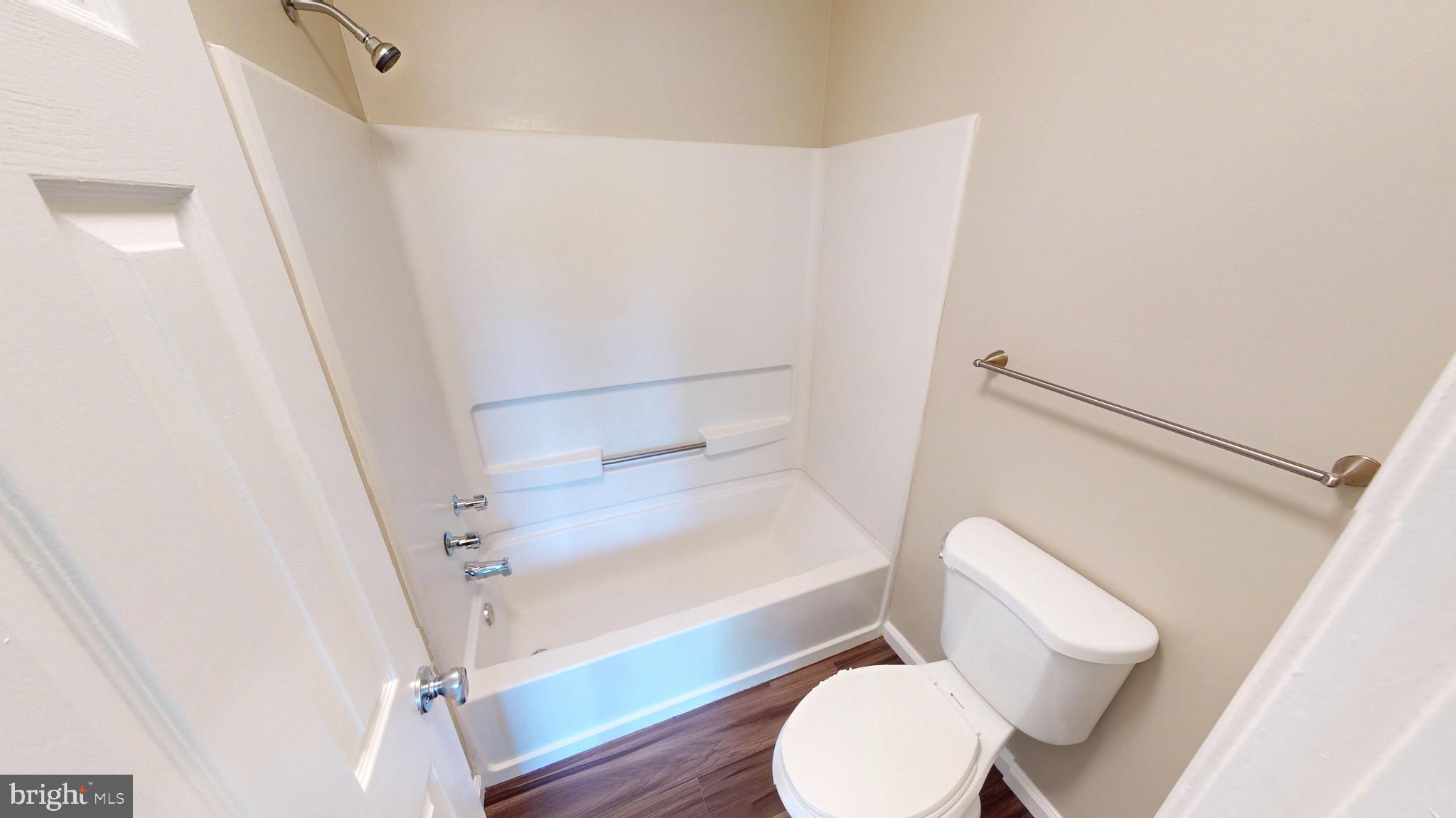 ST CHARLES SUB - HAMPSHIRE - Residential