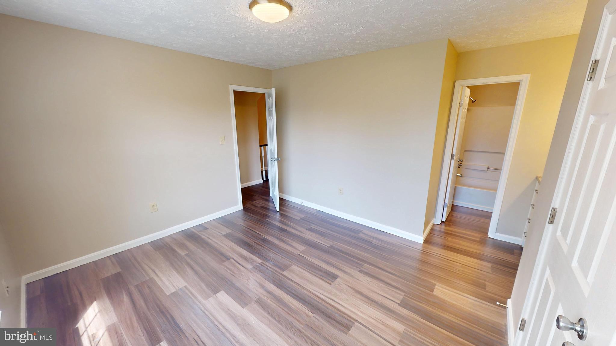 ST CHARLES SUB - HAMPSHIRE - Residential