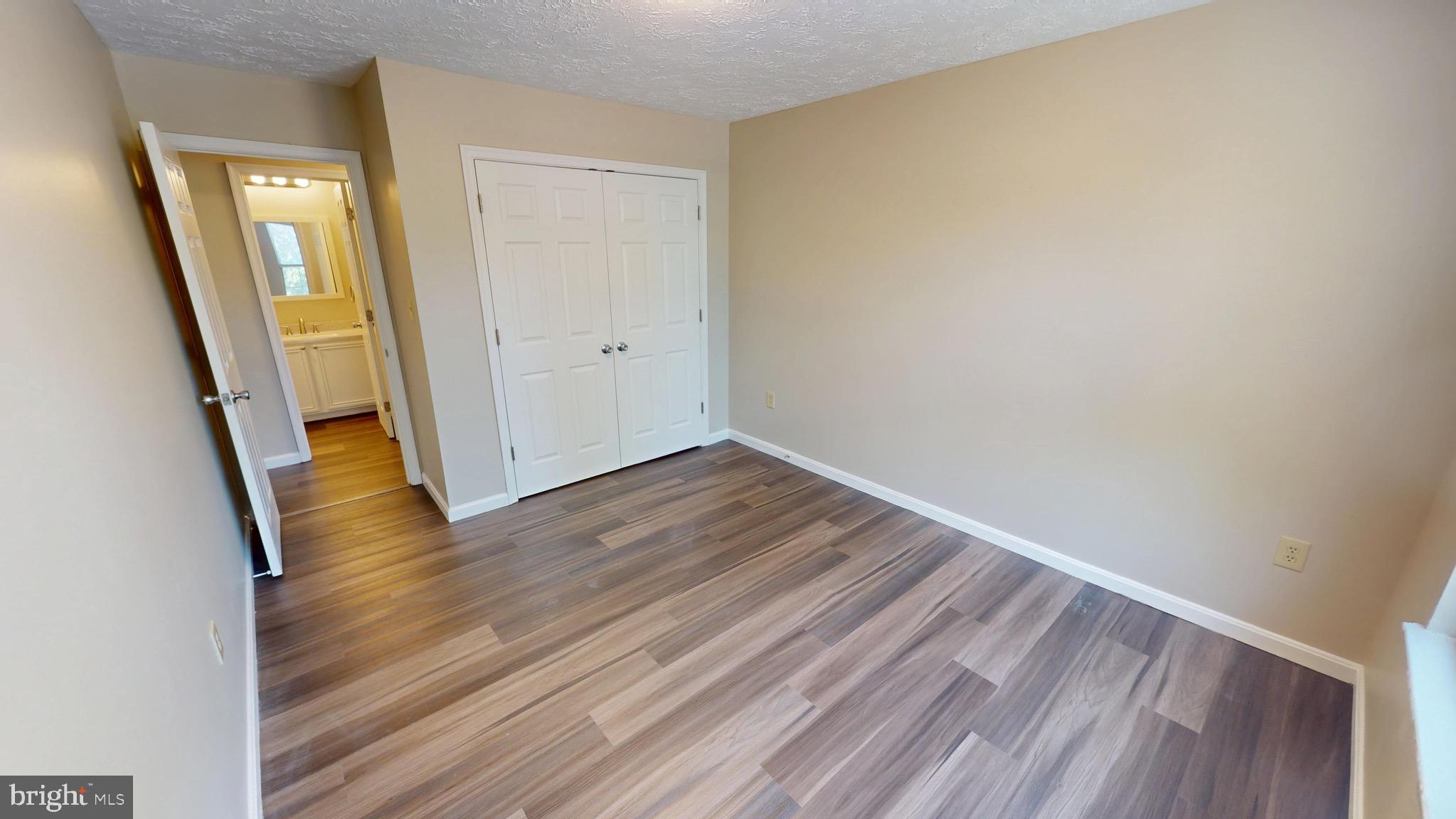 ST CHARLES SUB - HAMPSHIRE - Residential