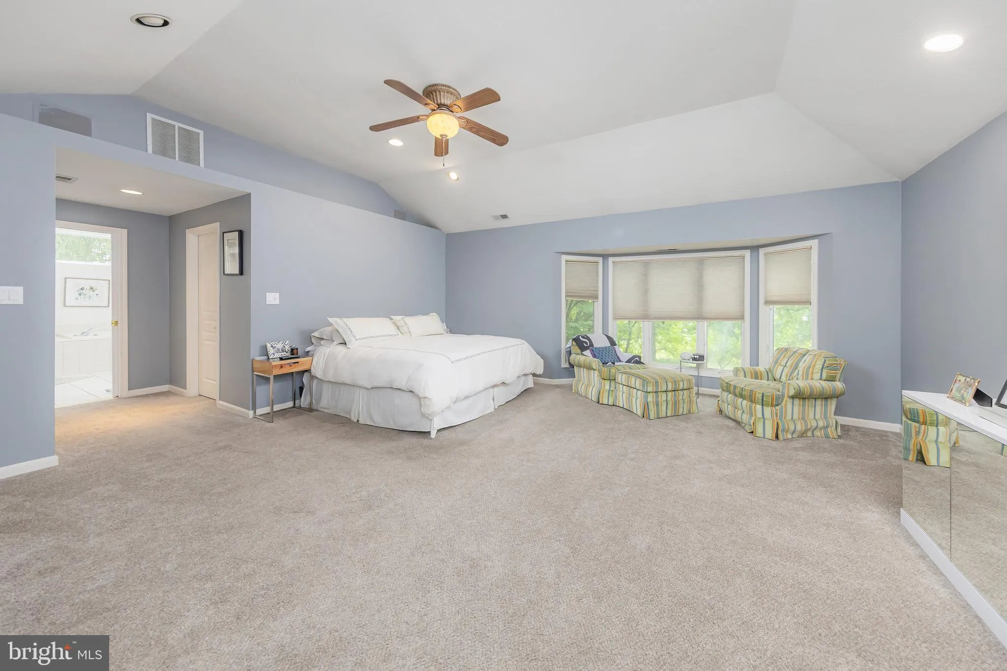 Cherry Hill, New Jersey 08003, United States, 4 Bedrooms Bedrooms, ,5 BathroomsBathrooms,Residential,Active,175225