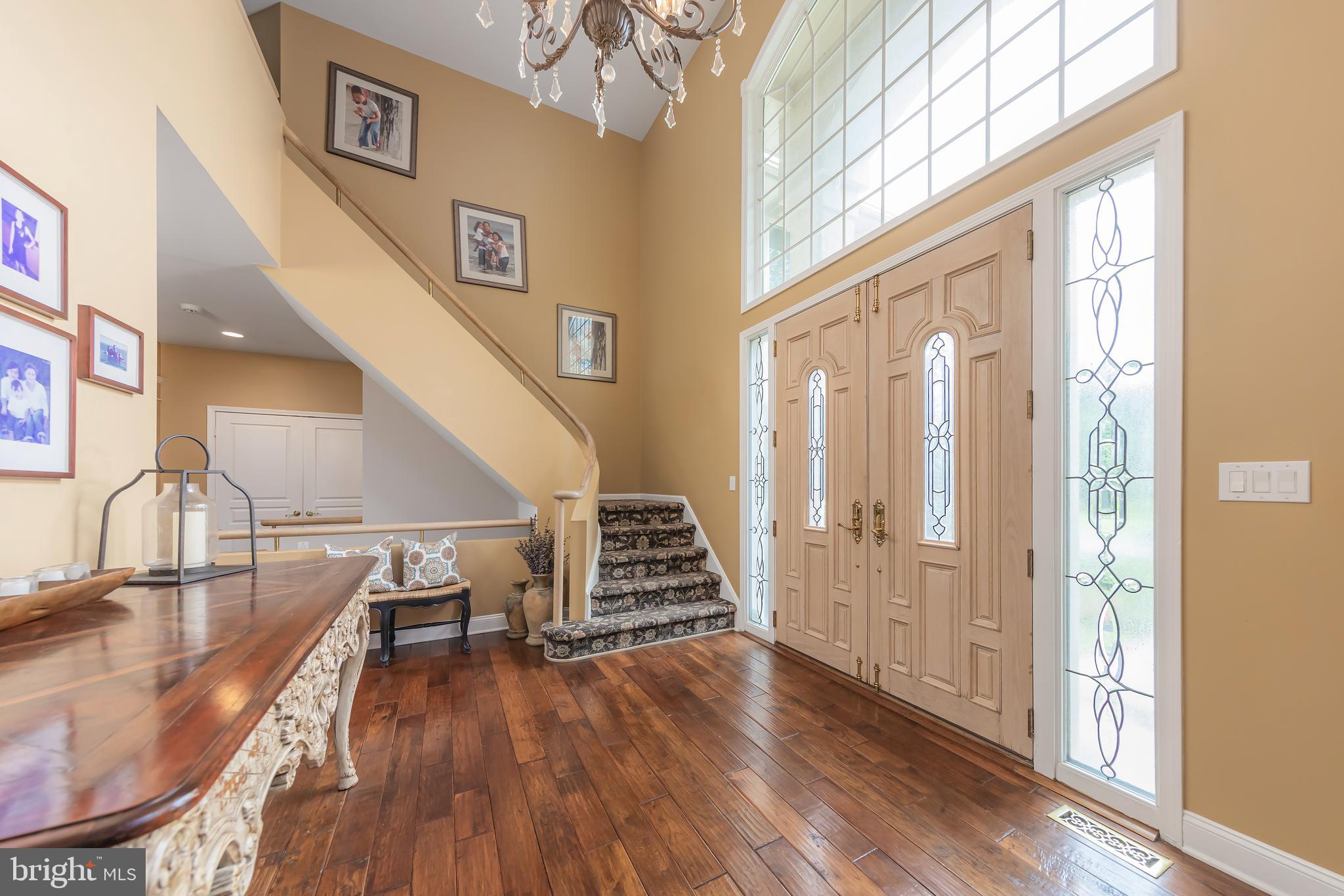 7 CAMEO COURT