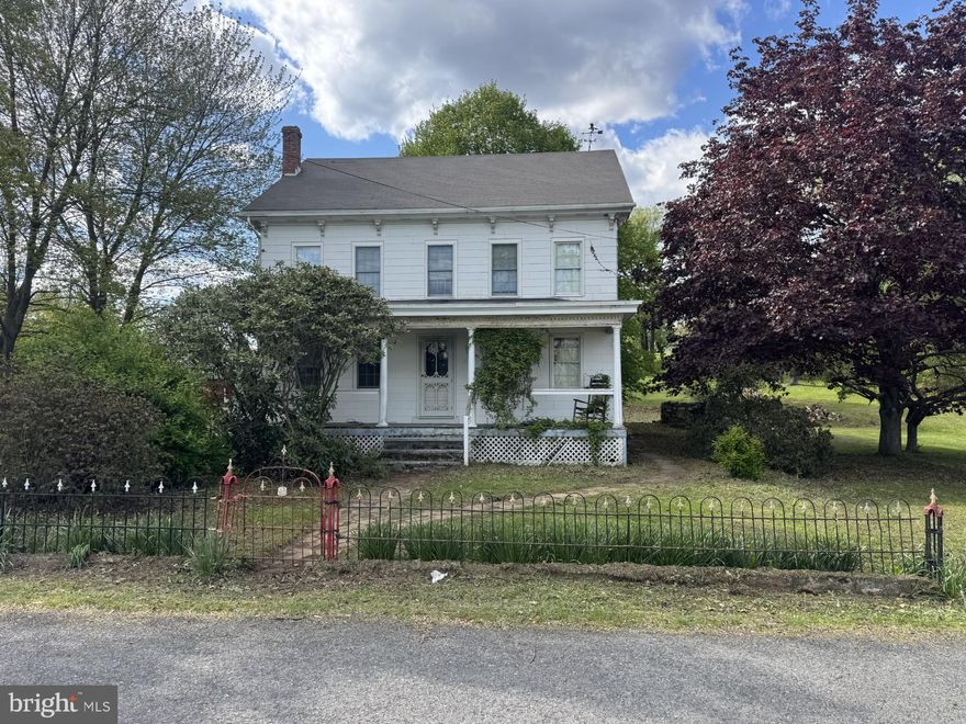 4 Bedroom farmhouse sitting on 1.2 Acres in a great neighborhood on Llewellyn Rd. Modern Kitchen and 2 modern bathrooms, one on each floor. 1st Floor laundry. Large yard with off street parking. House functions as it should. Will need some updates. Yard is private for outside living. Minutes from town.