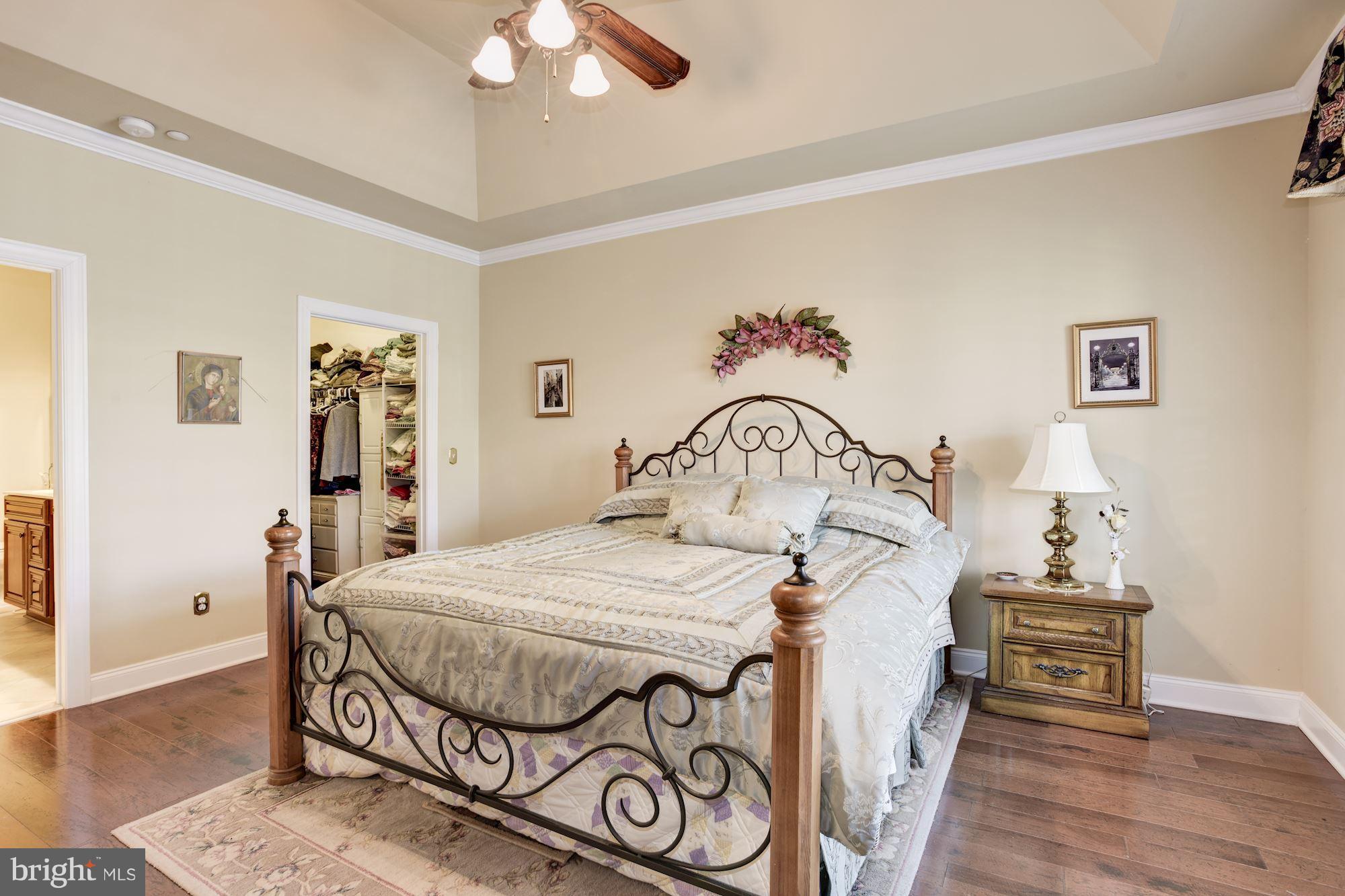 TOLLGATE VILLAGE - Residential