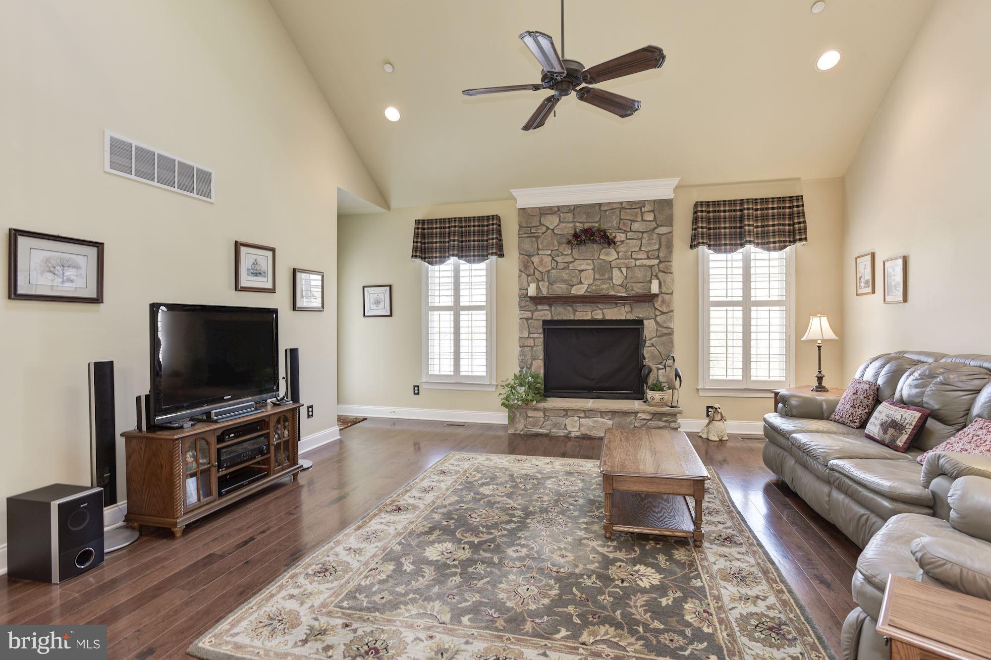 TOLLGATE VILLAGE - Residential