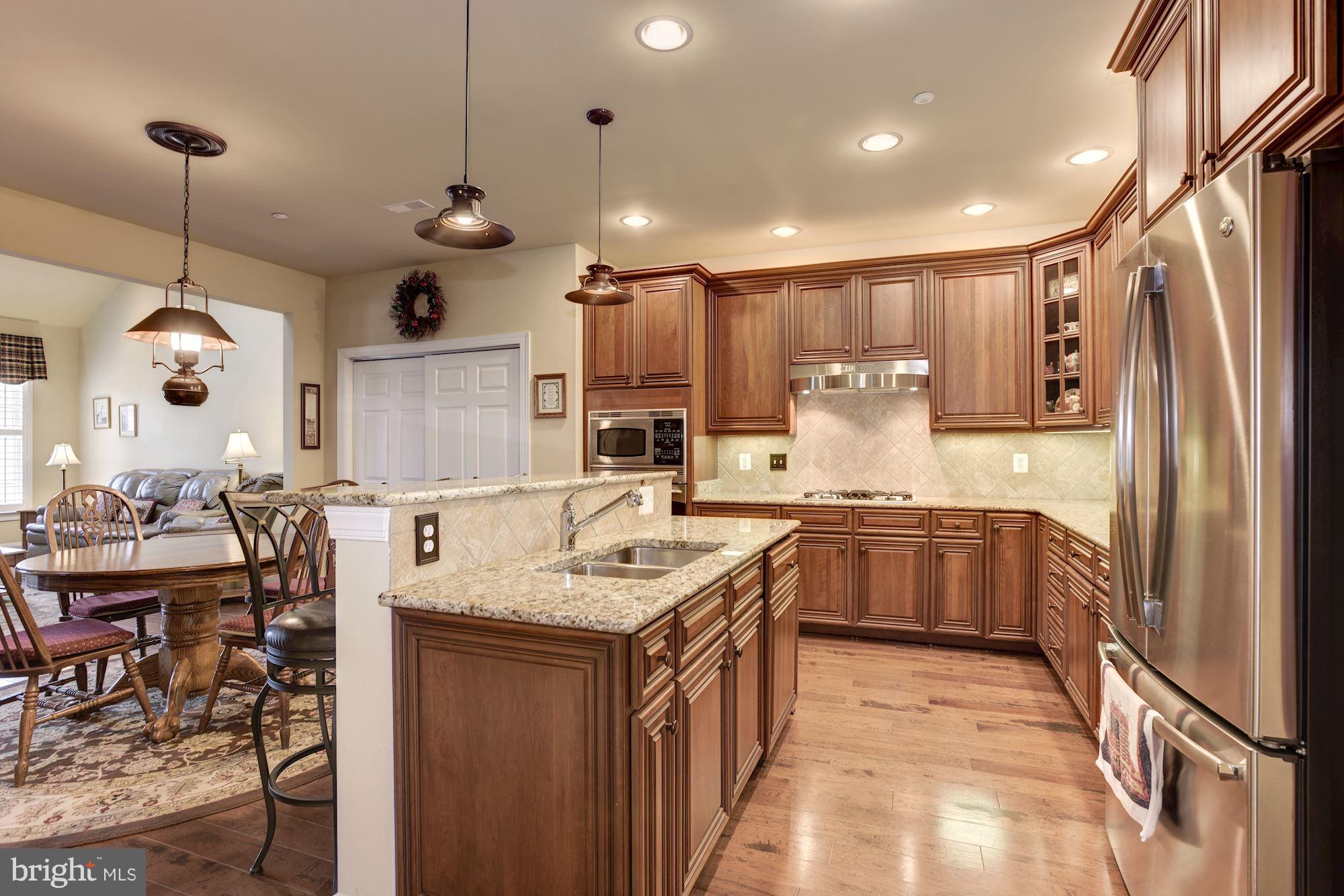 TOLLGATE VILLAGE - Residential