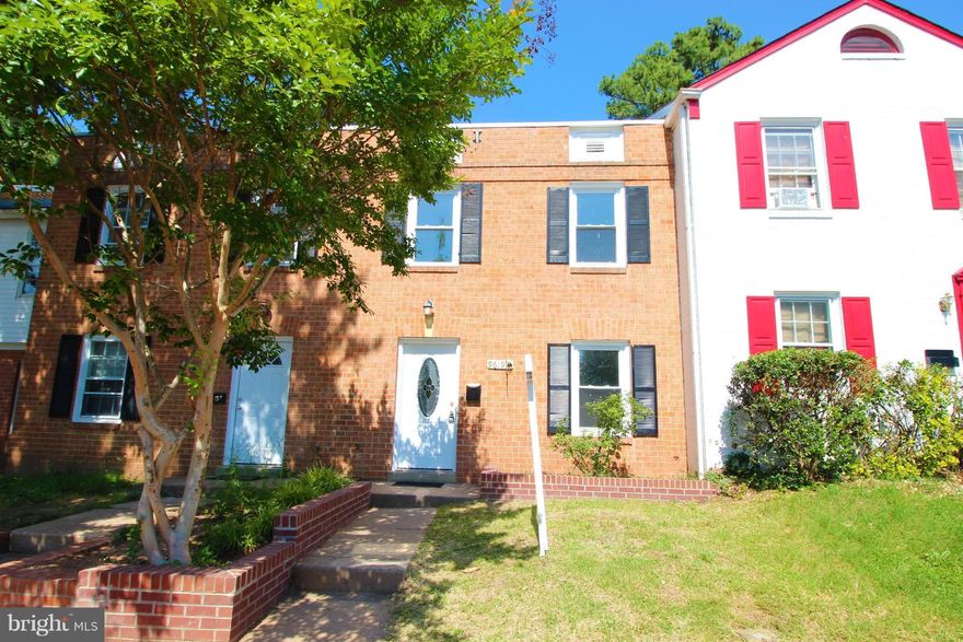 Townhouse 2 levels, 3 bedrooms, 1.5 bathrooms in move-in condition: Fresh painting*new kitchen*new carpet*HVAC system 3 years old. Very spacious main level with ceramic tile flooring & open concept layout kitchen. Bathrooms Ceramic Tiles. Good size Bedrooms. Private Backyard w/ patio and fully fenced. Home in great condition but sold as is condition. Minutes to Manassas Old Town & Train Station.