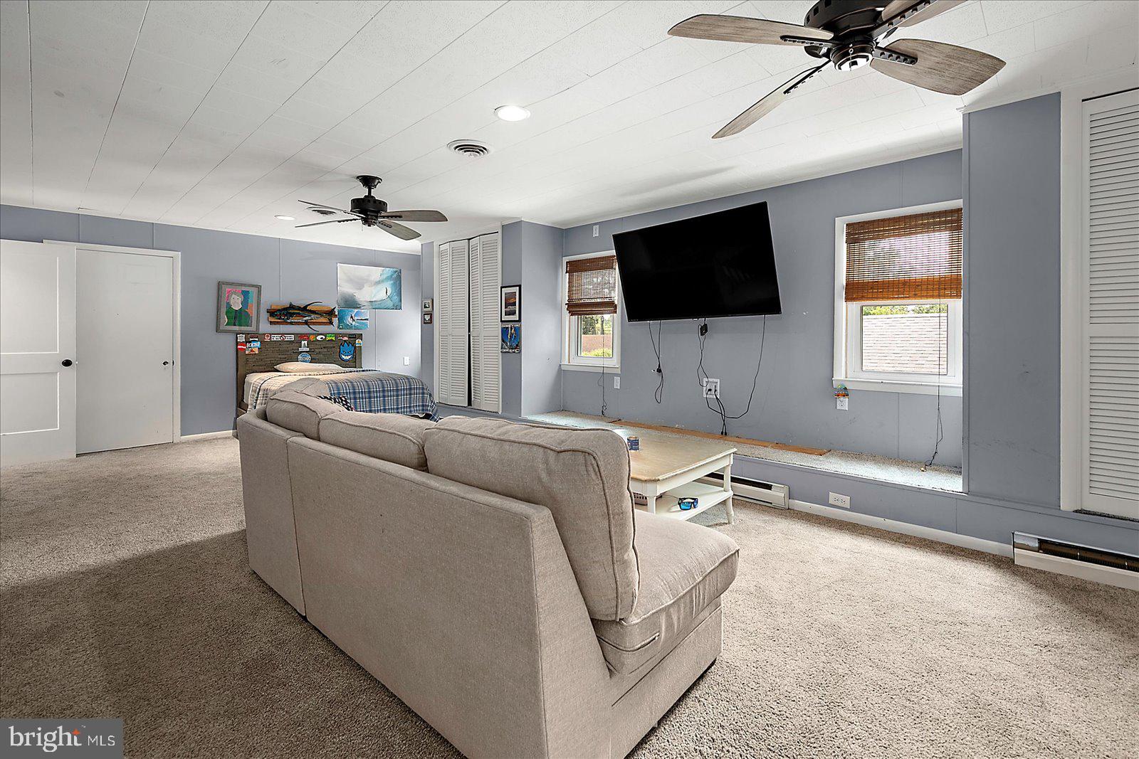 WOODLAND PARK - Residential