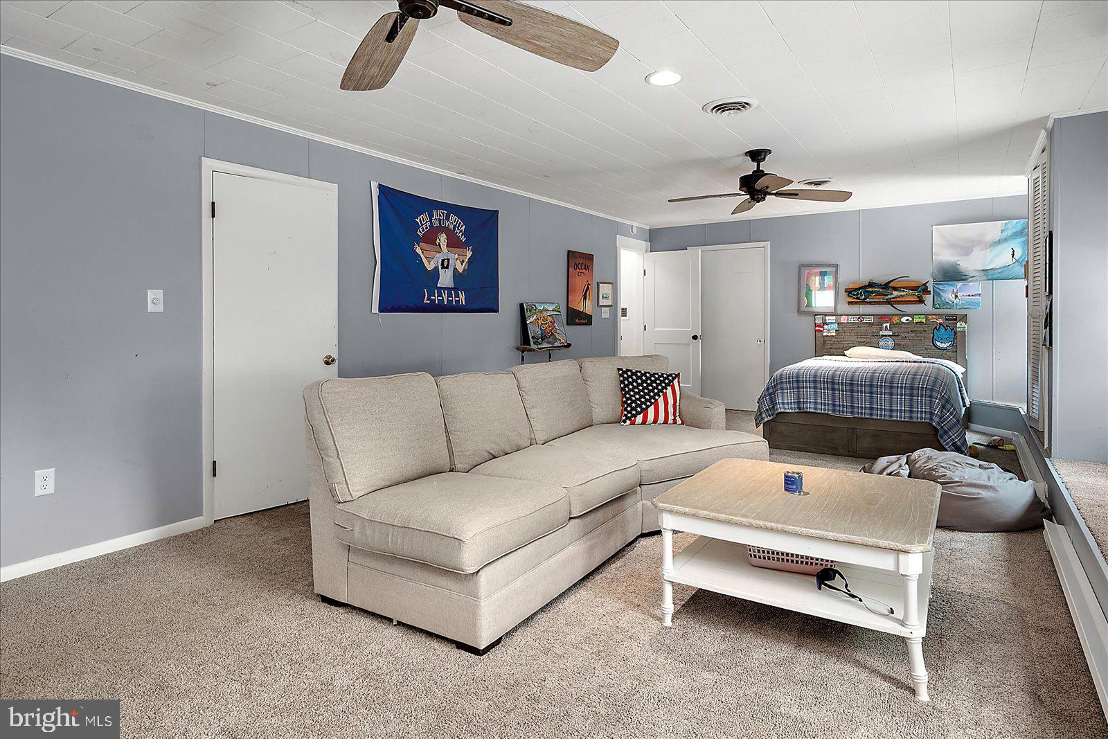 WOODLAND PARK - Residential