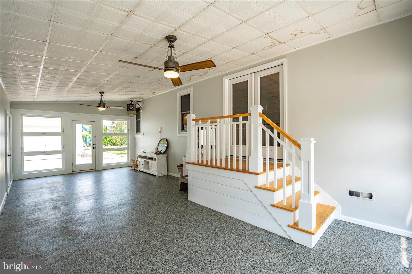 WOODLAND PARK - Residential