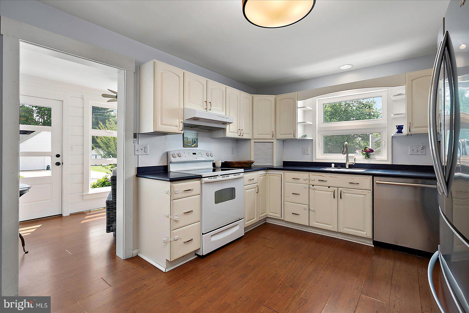 WOODLAND PARK - Residential