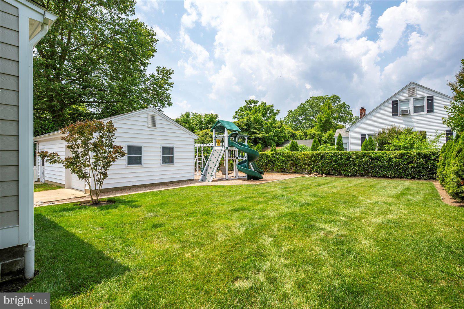 WOODLAND PARK - Residential