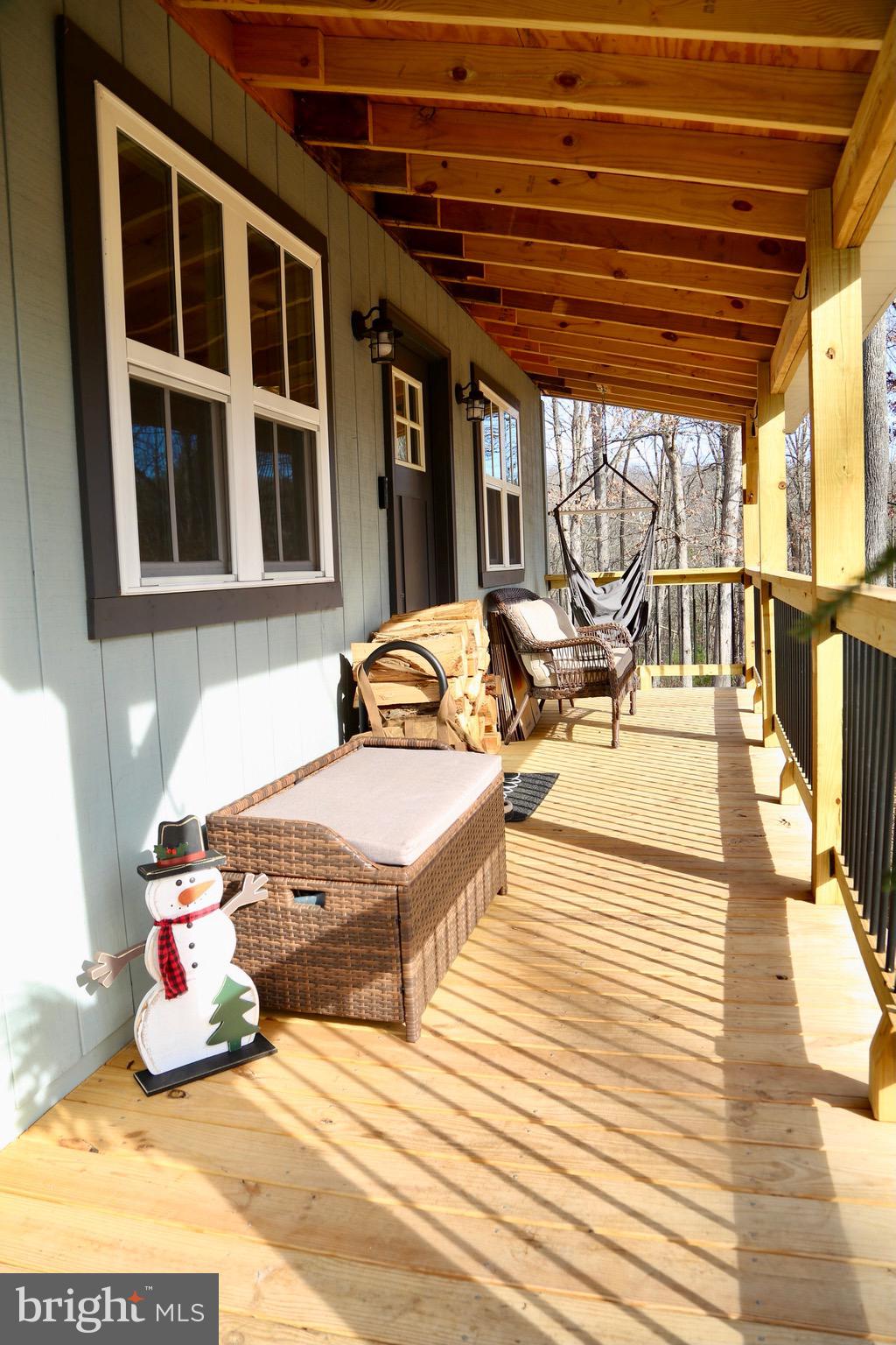 STAGECOACH STOP @ CAPON BRIDGE - Residential