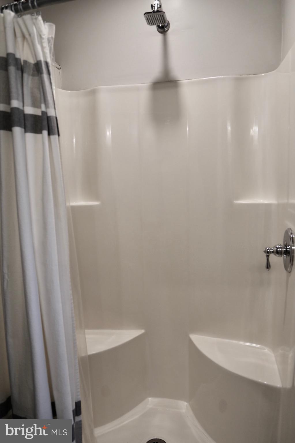 STAGECOACH STOP @ CAPON BRIDGE - Residential