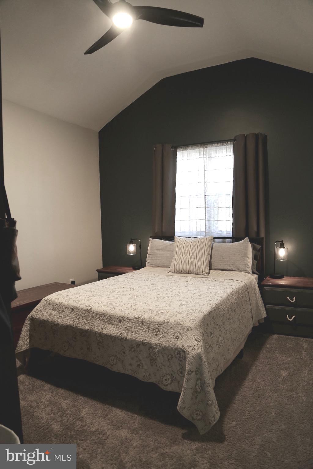 STAGECOACH STOP @ CAPON BRIDGE - Residential