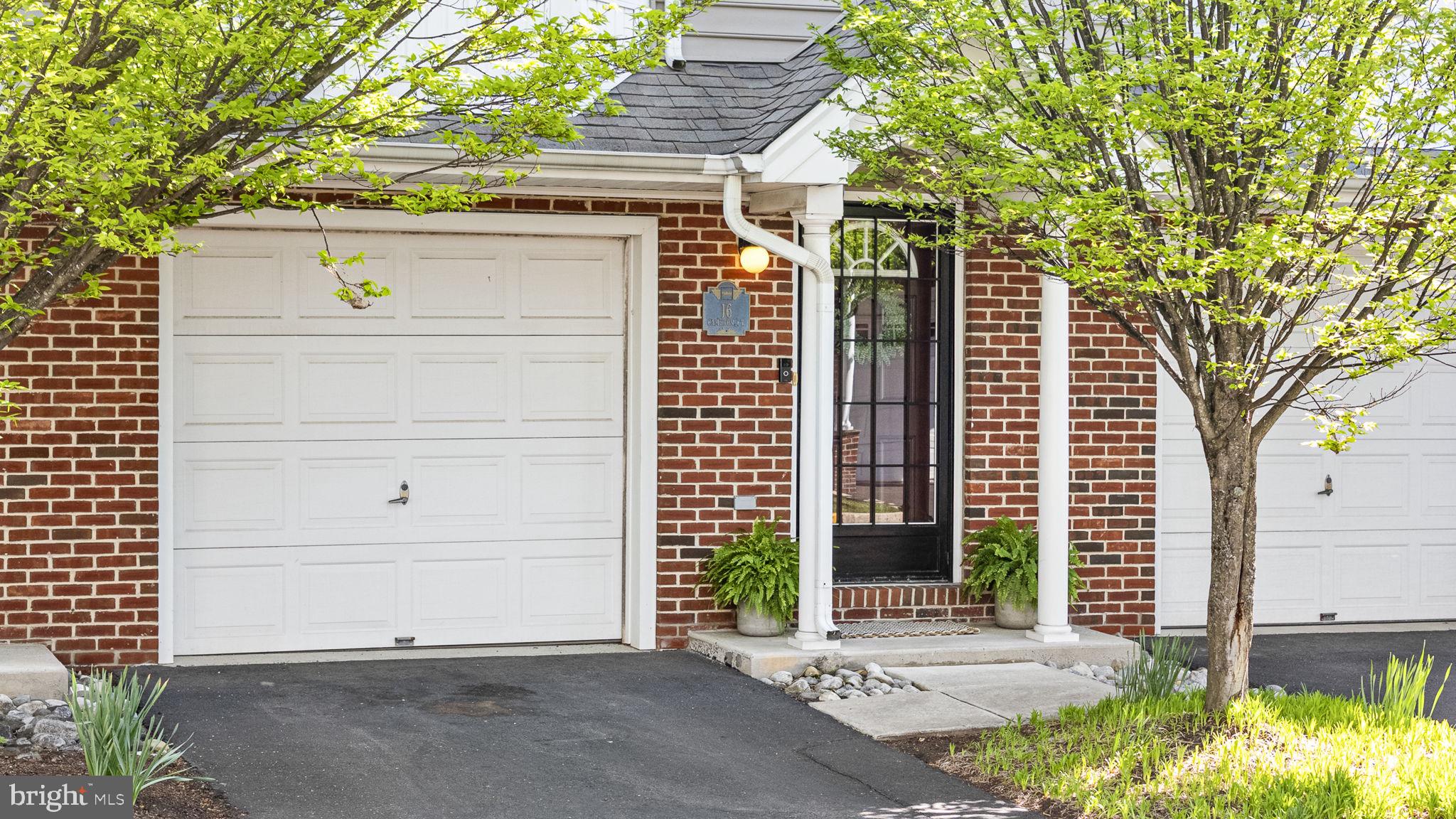 RIVER WALK AT ROYERS - Residential