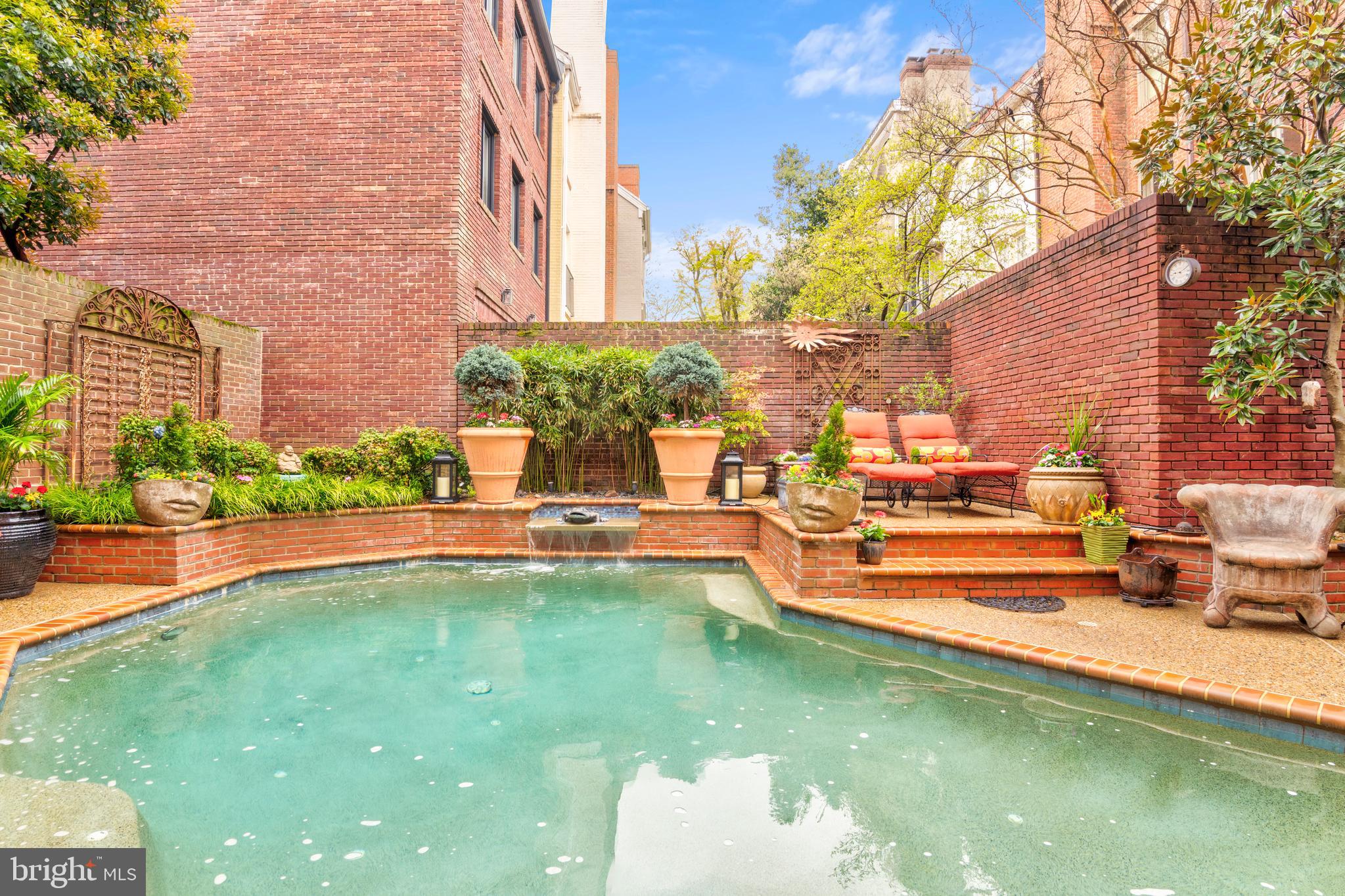 WATERFORD - Residential