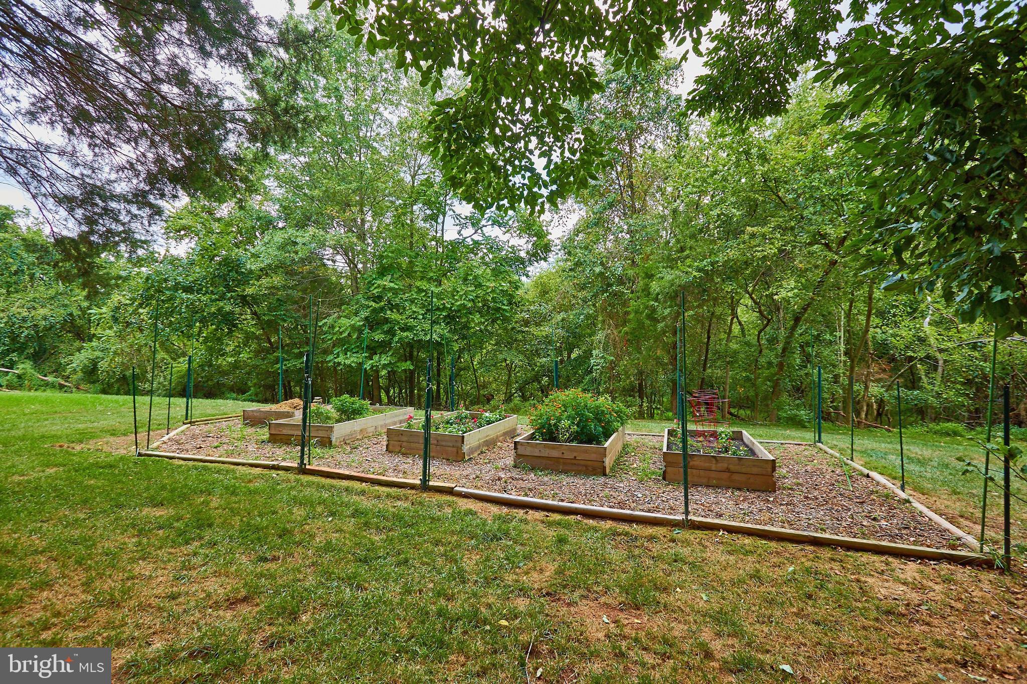 OAK VALLEY - Residential