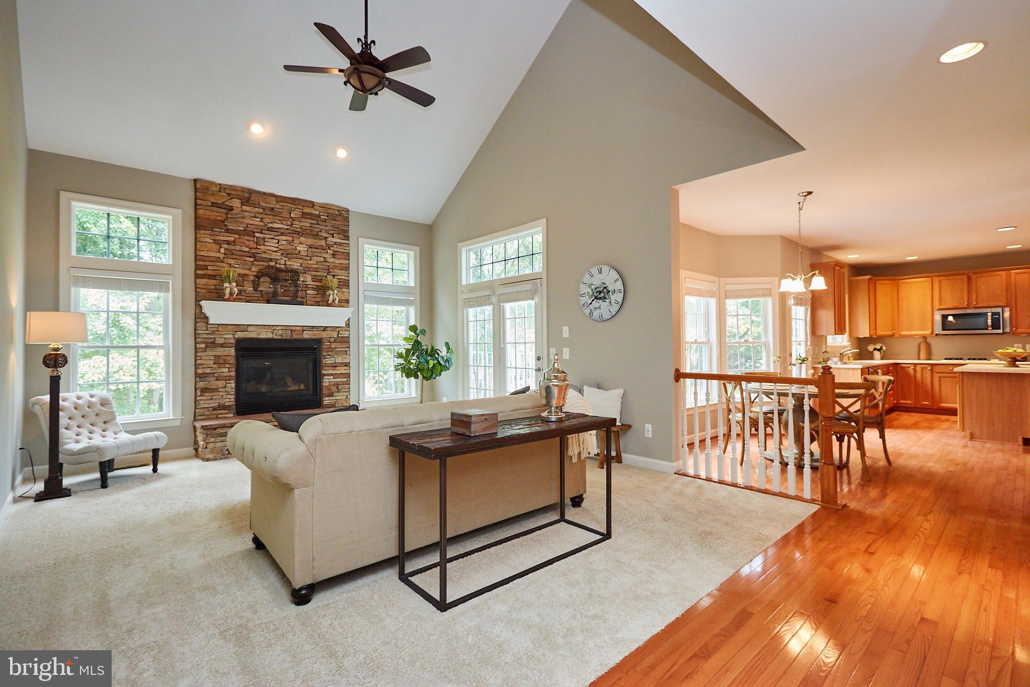 OAK VALLEY - Residential