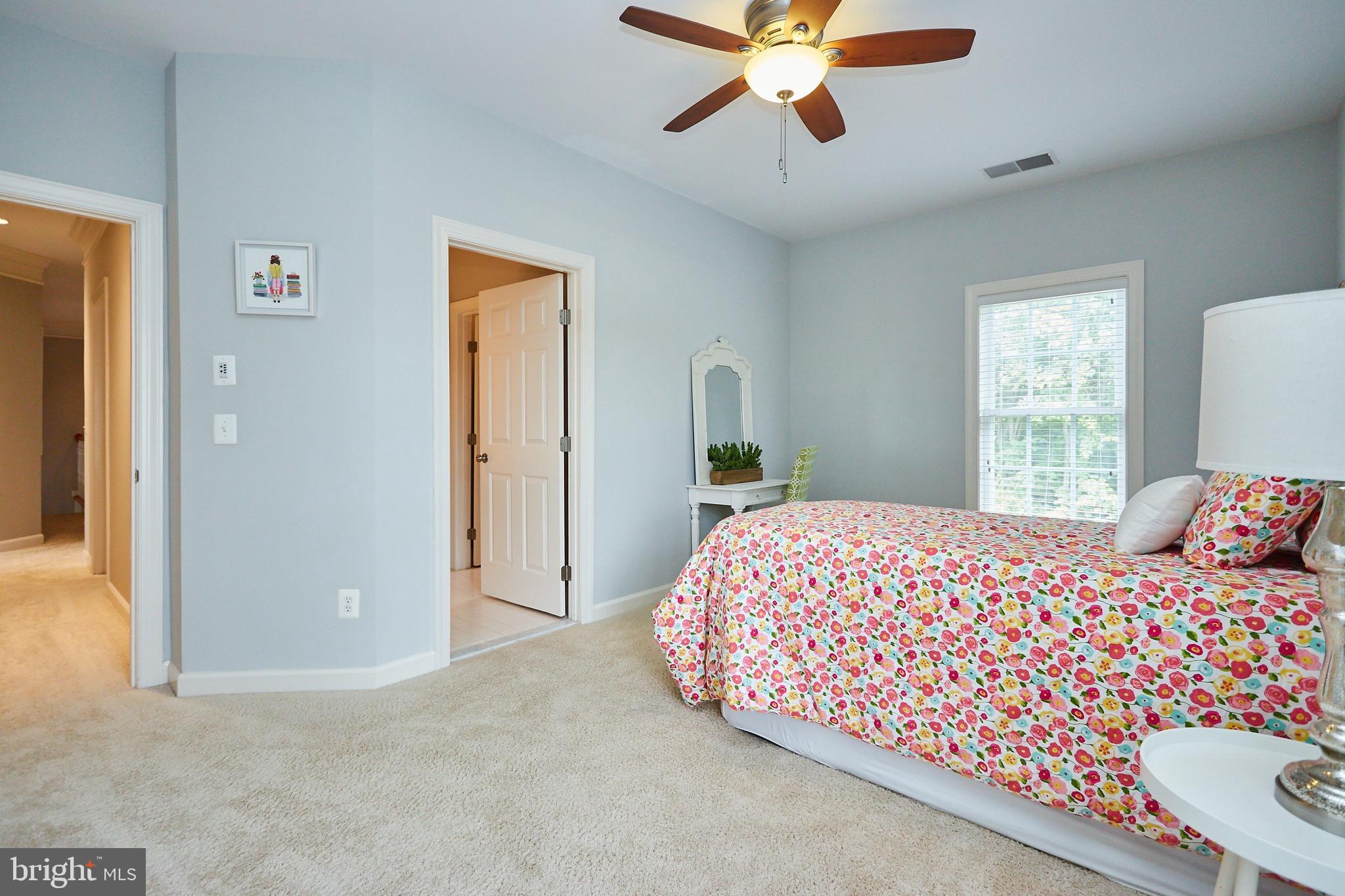 OAK VALLEY - Residential