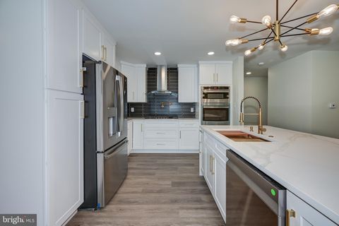 Tiny photo for 2429 Sunnyhill Avenue, WILLIAMSTOWN, NJ 08094 (MLS # NJGL2073572)