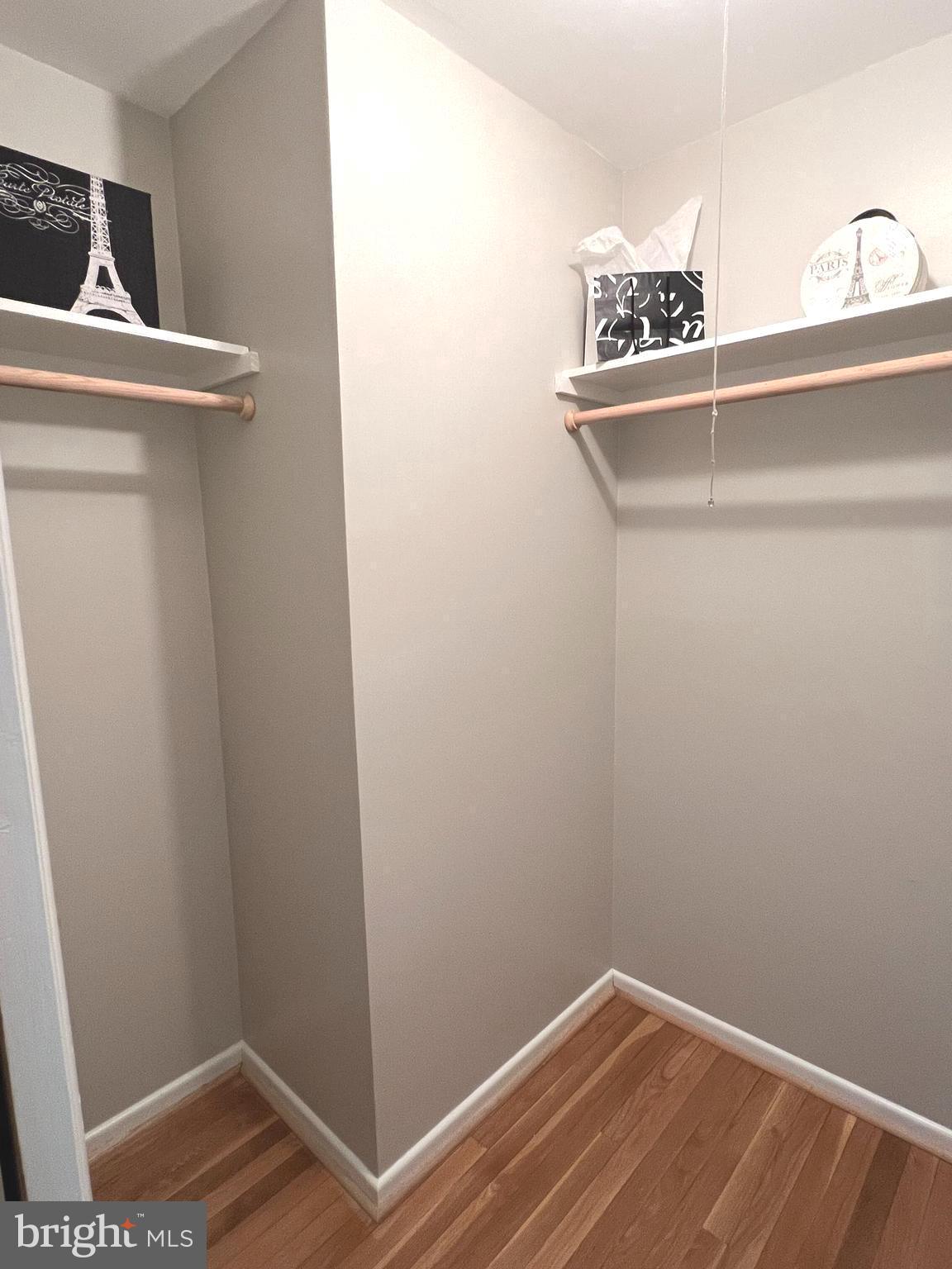 MONTICELLO WOODS - Residential