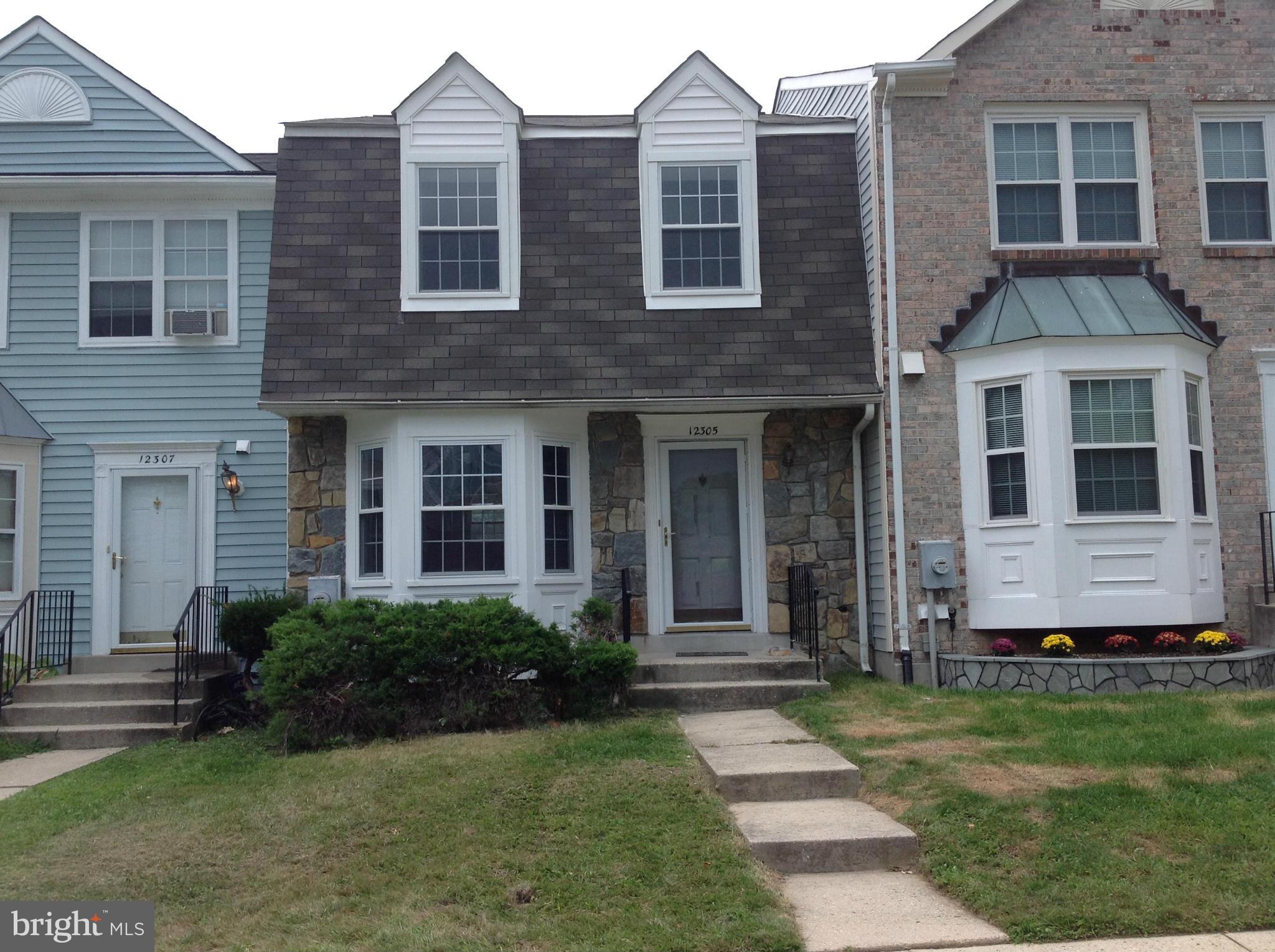 CALVERTON - Residential Lease