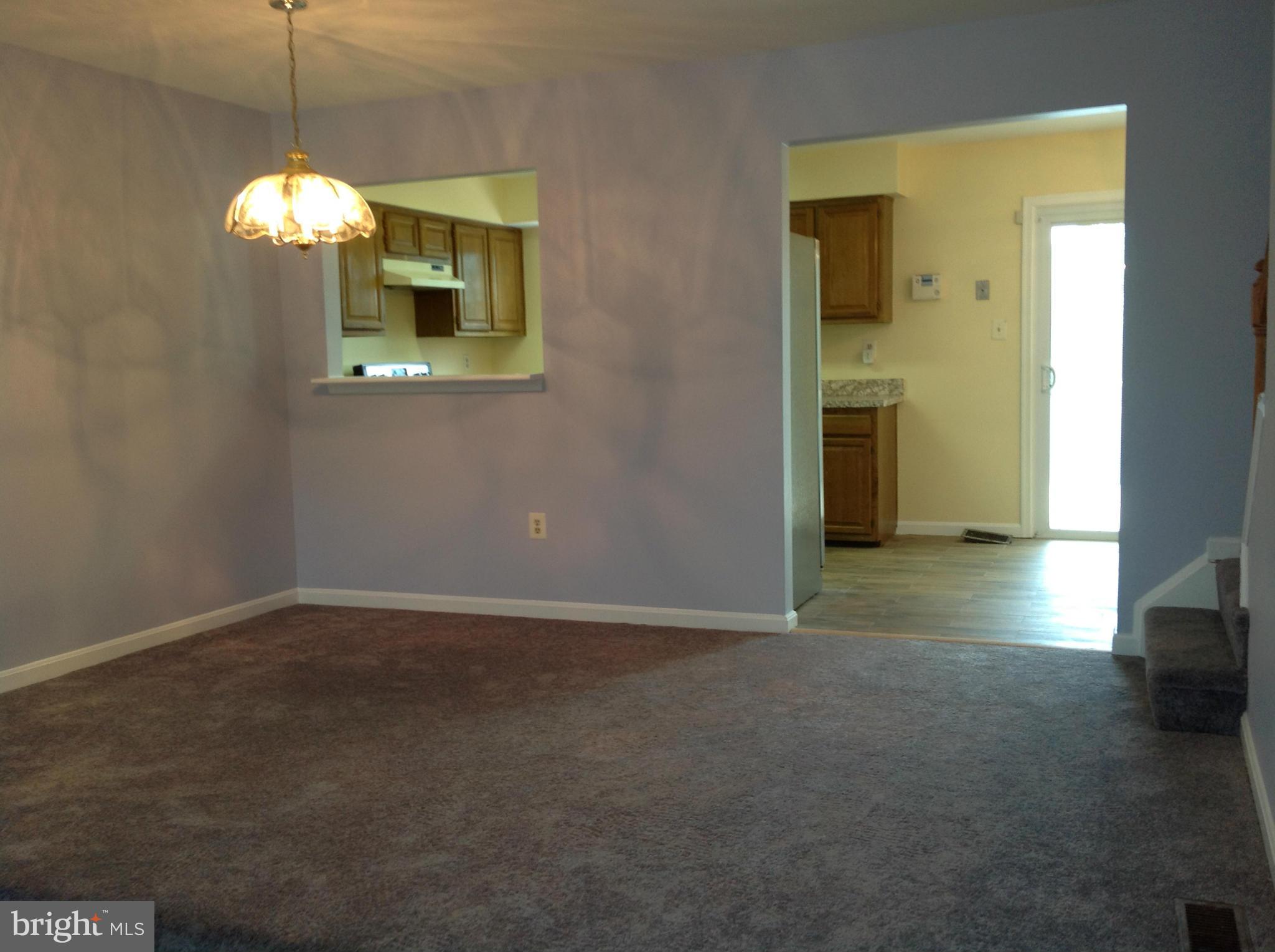 CALVERTON - Residential Lease