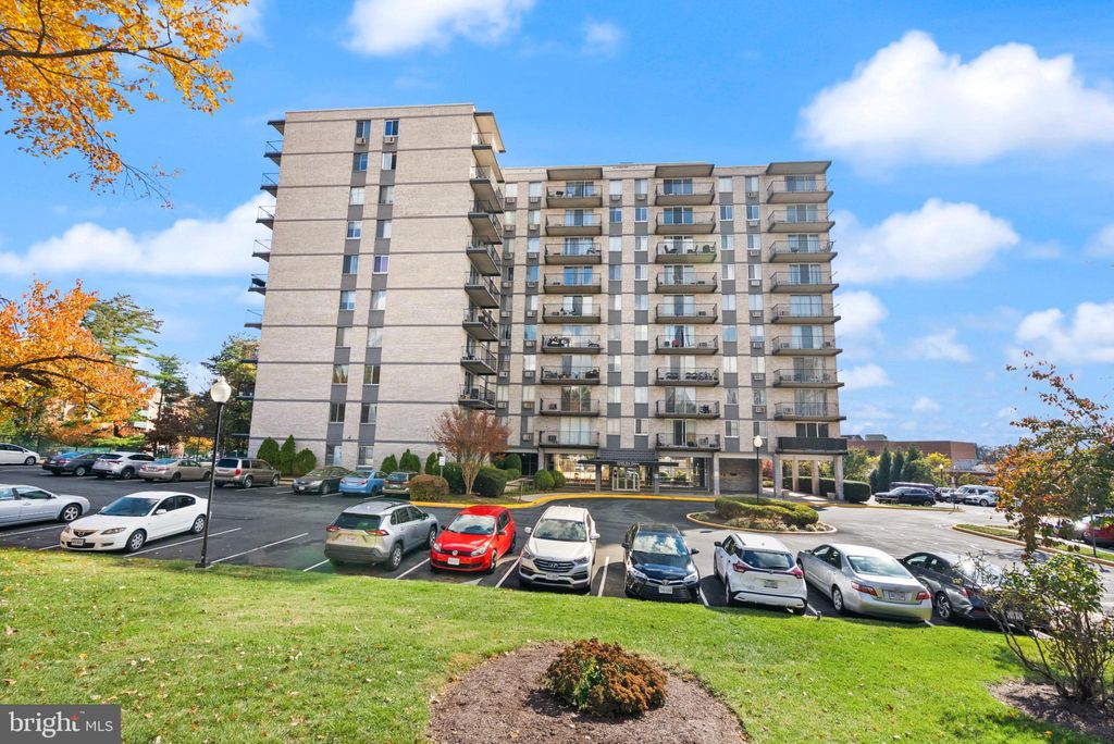 Photo of 3245 Rio Drive #608, FALLS CHURCH, VA 22041 (MLS # VAFX2295084)