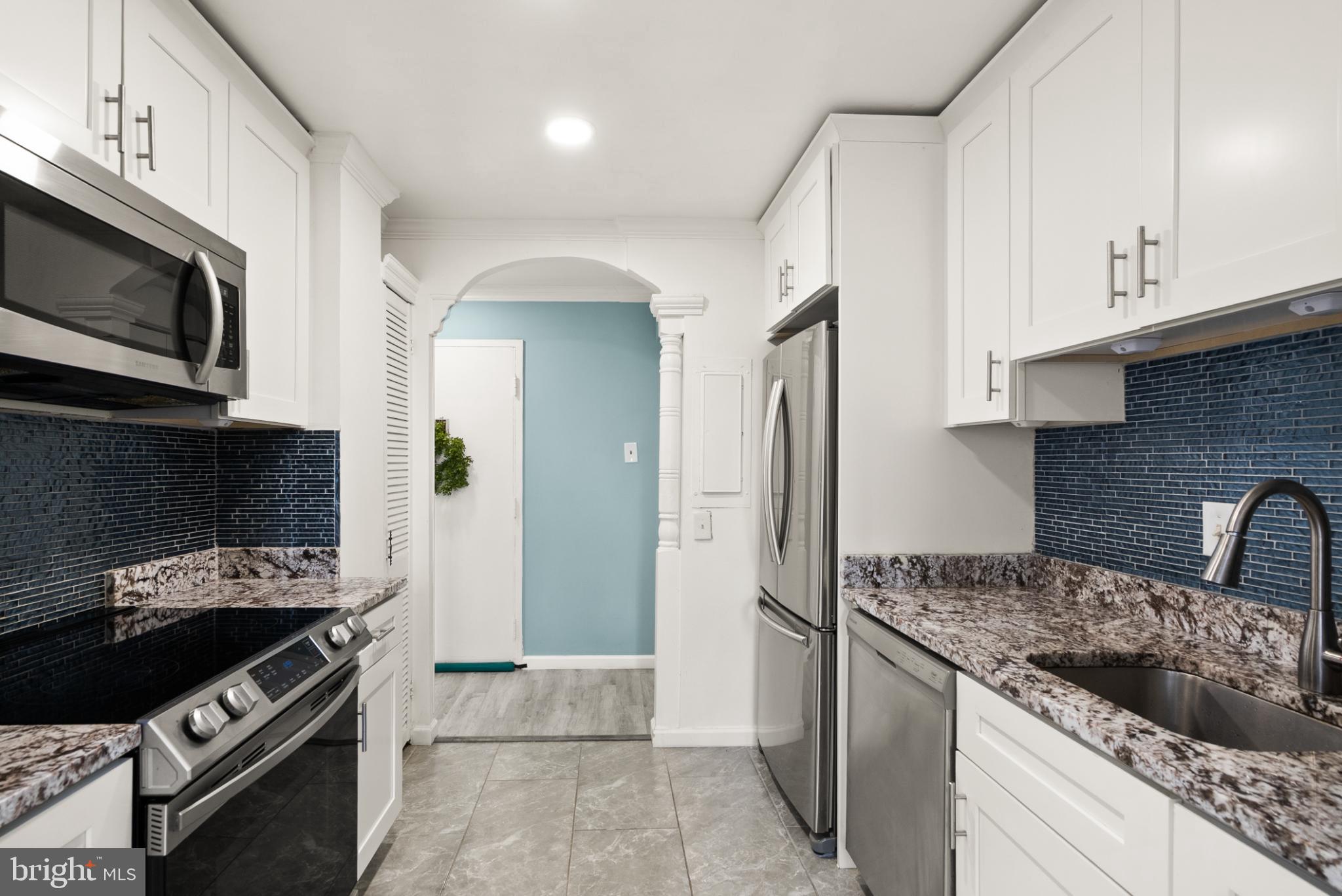 BARCROFT HILLS - Residential