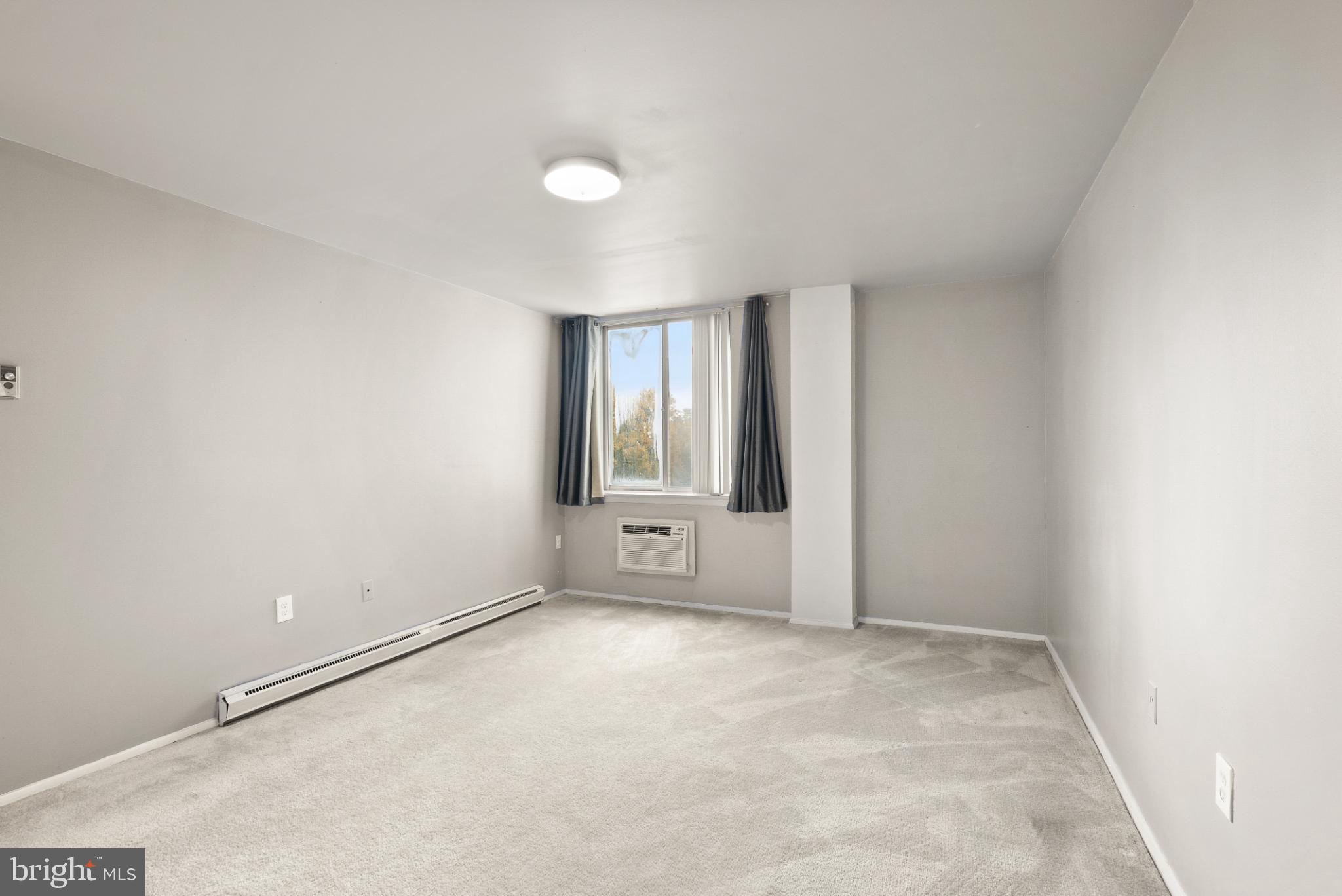 BARCROFT HILLS - Residential