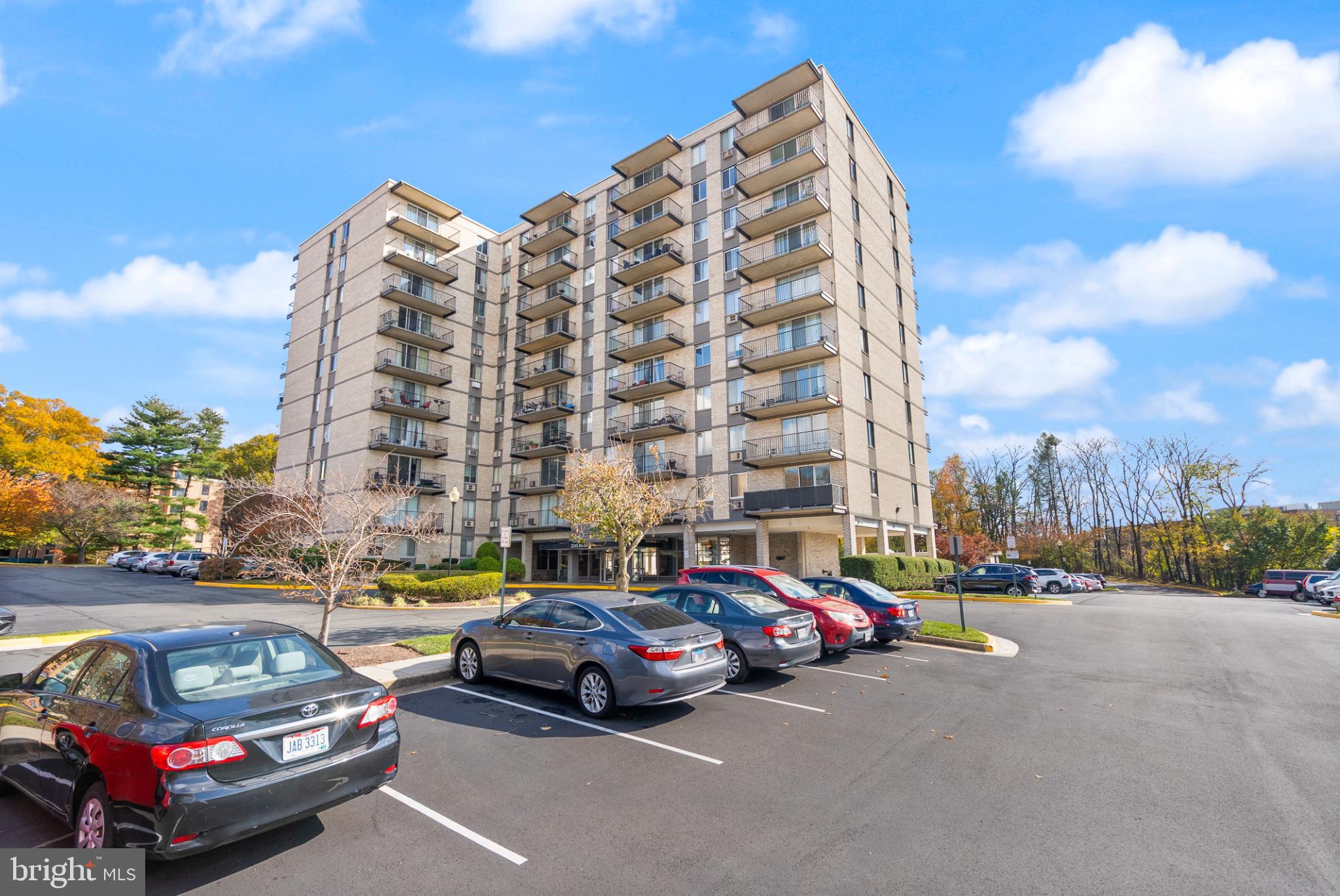 BARCROFT HILLS - Residential