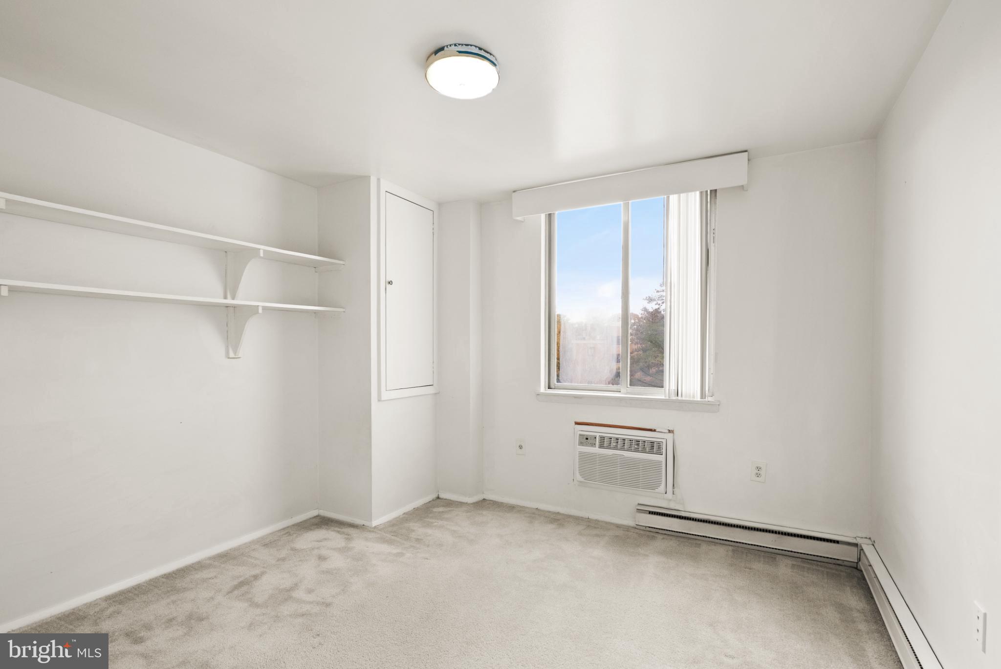 BARCROFT HILLS - Residential